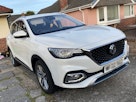 MG HS
