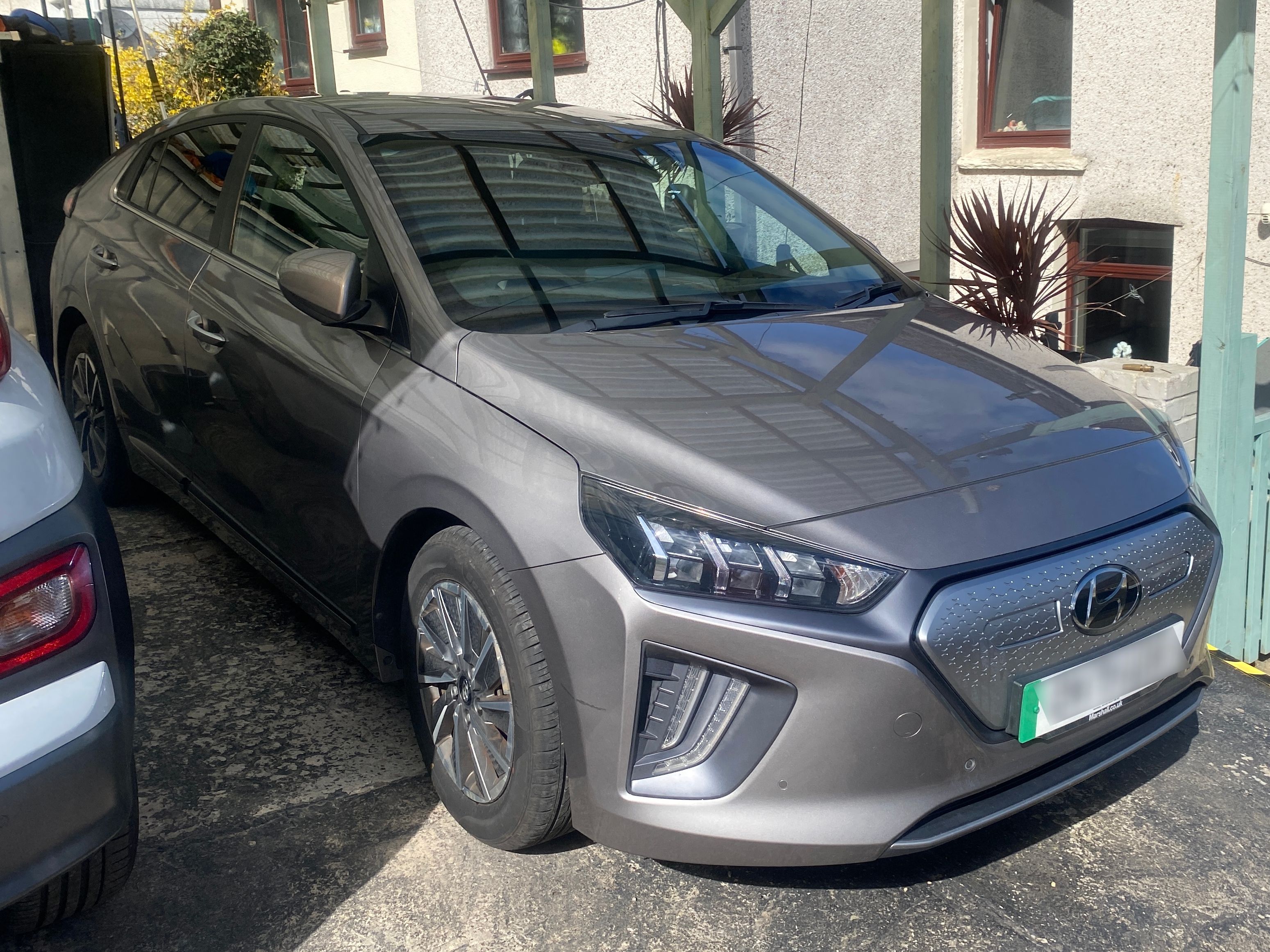 Hyundai Ioniq