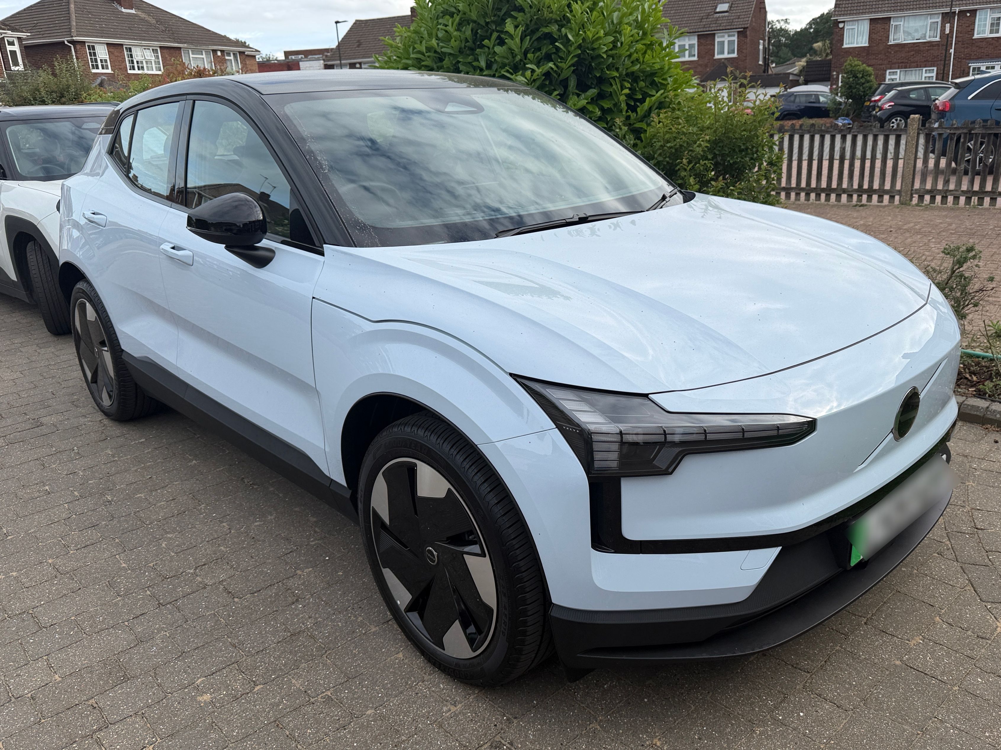 Volvo EX30 Plus AWD