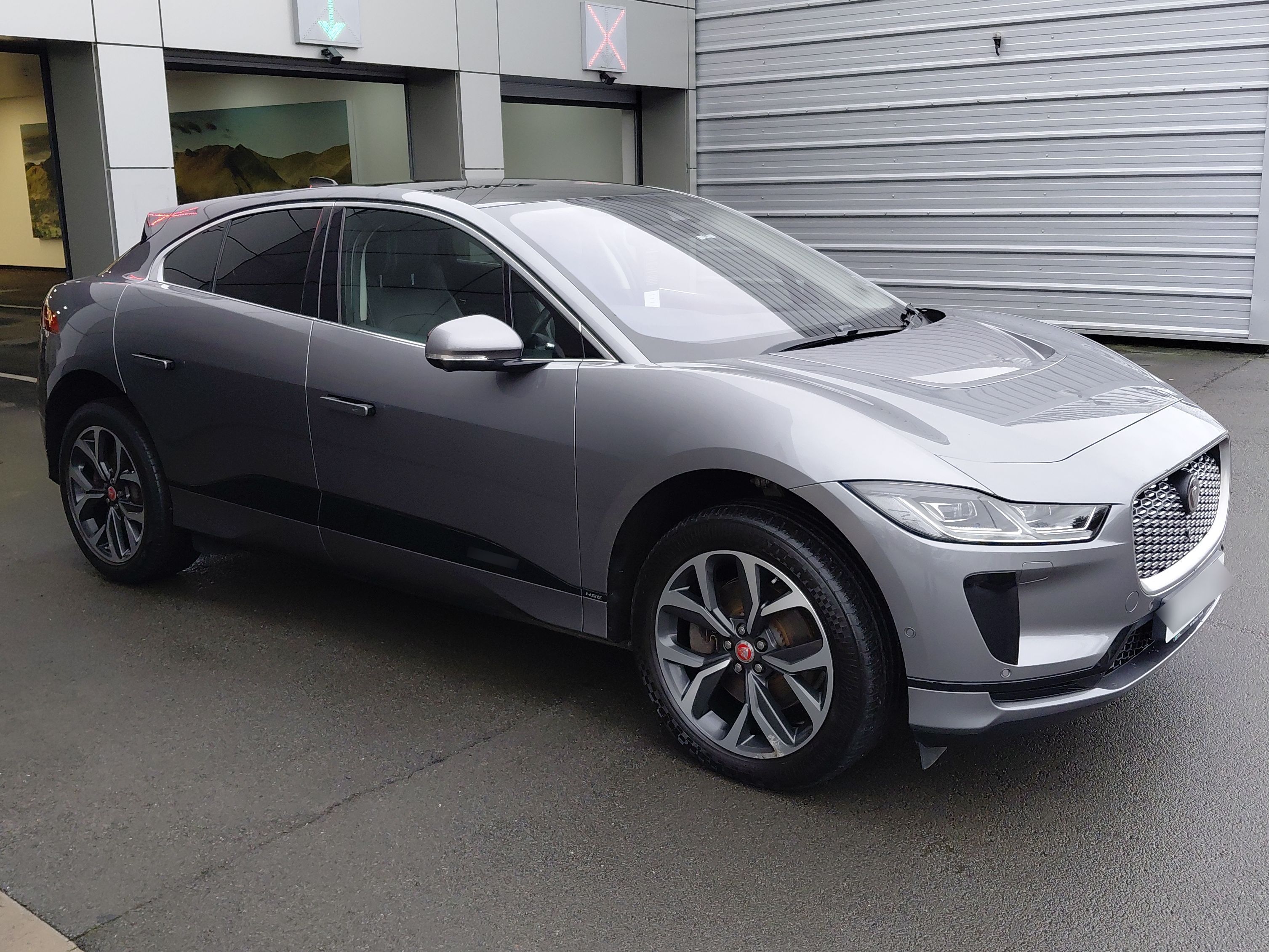 Jaguar I-PACE