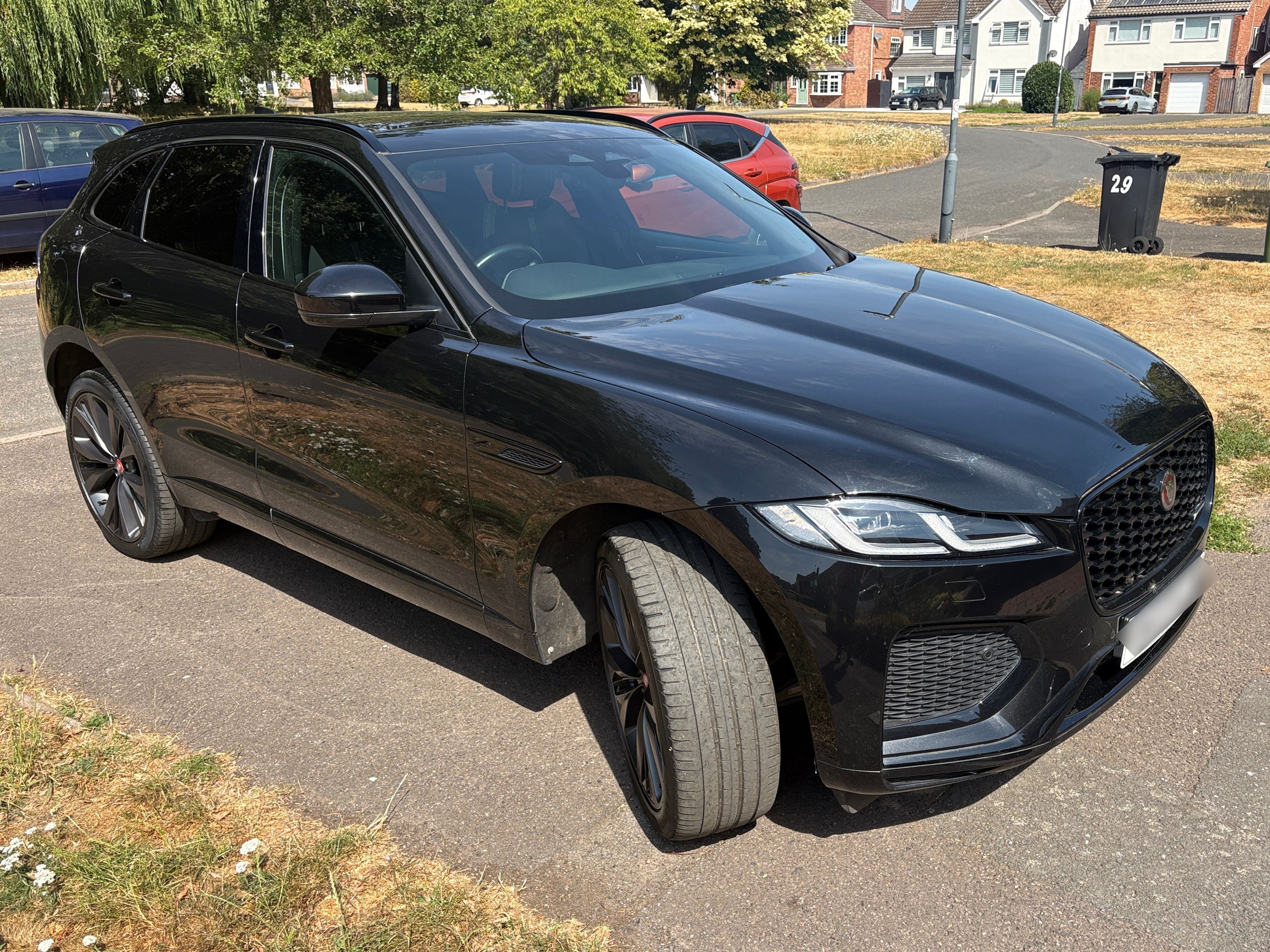 Jaguar F-PACE