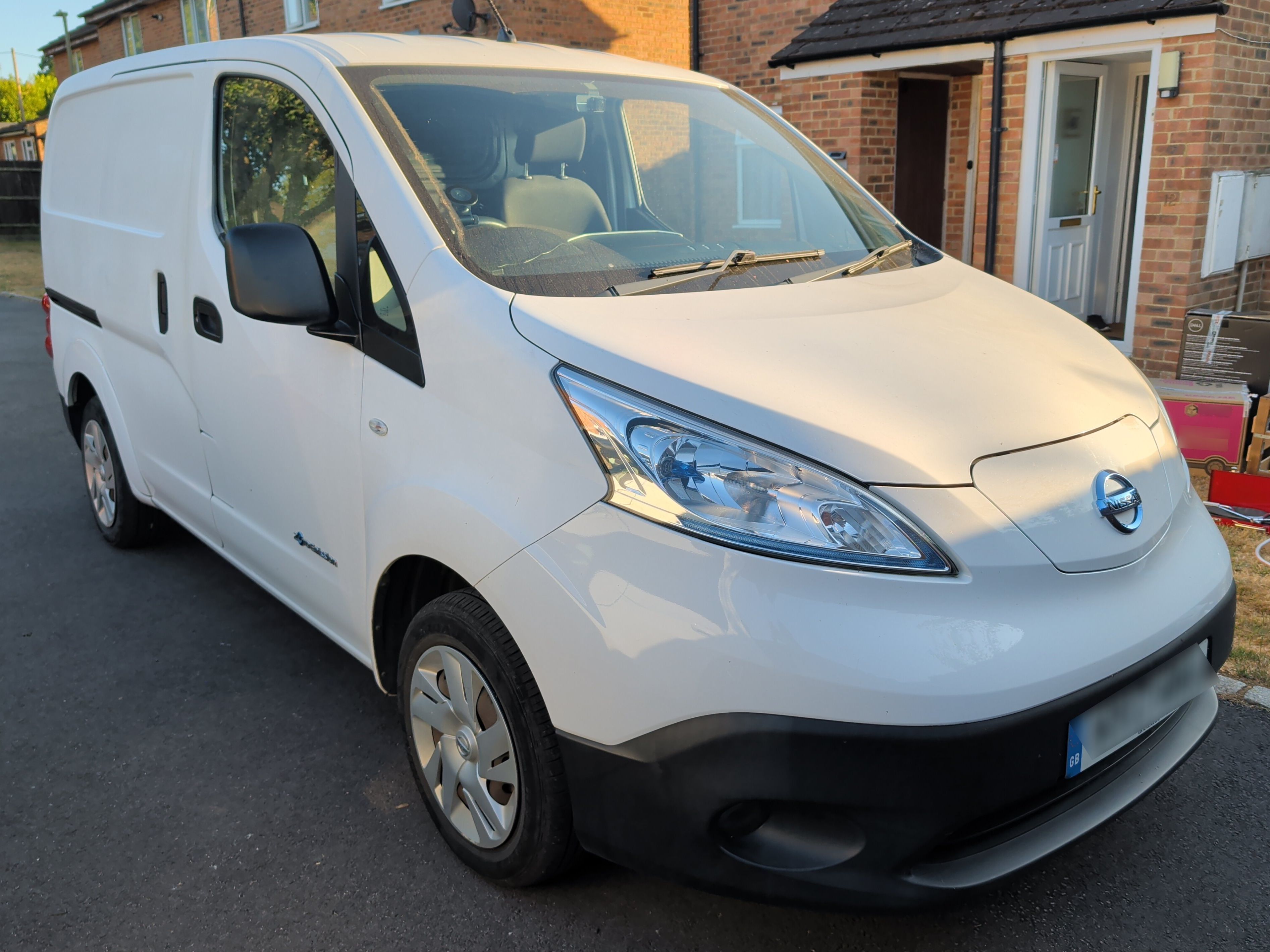 Nissan E-NV200