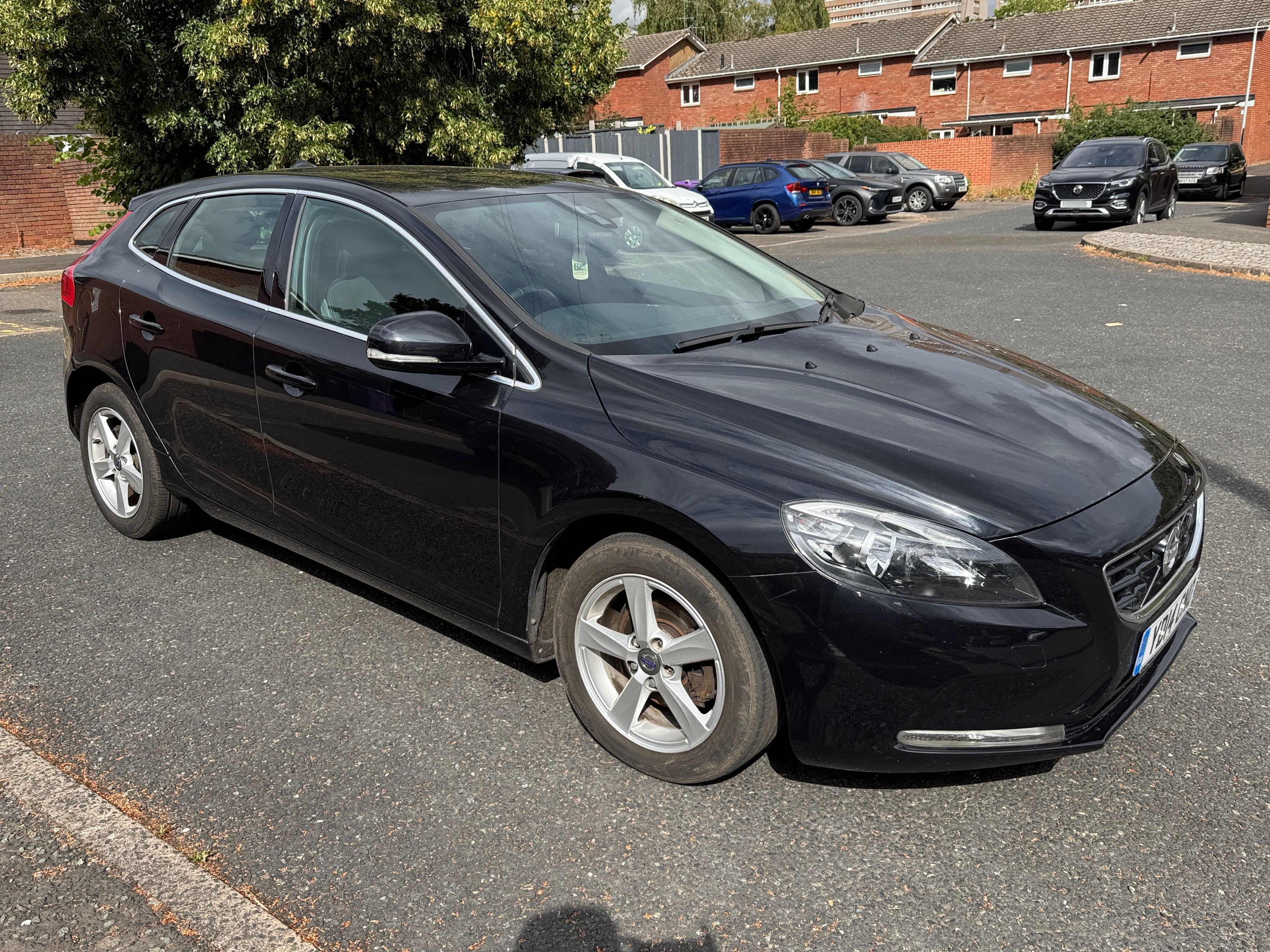 Volvo V40