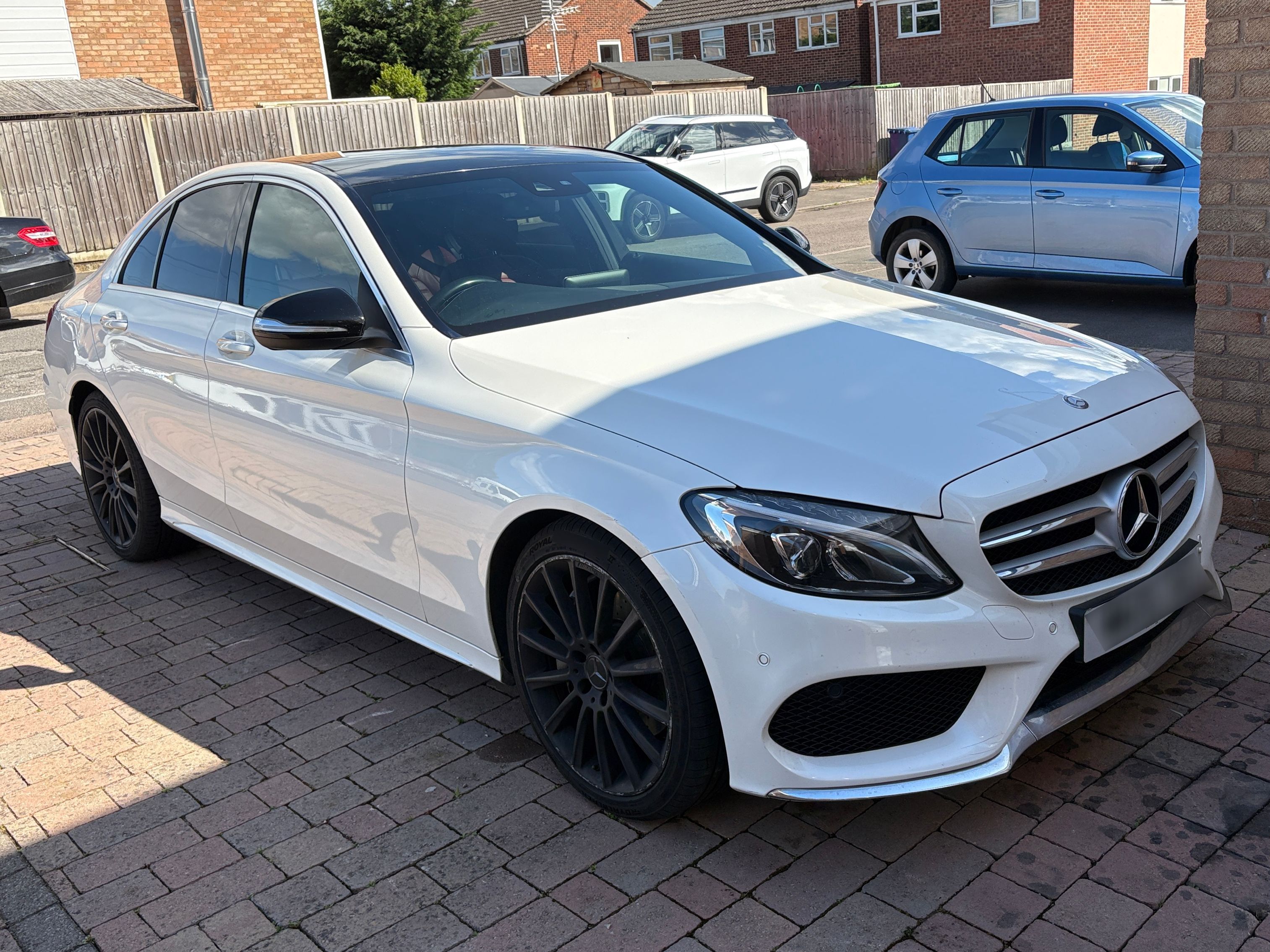Mercedes C250 AMG Line Prem + Bluetec A