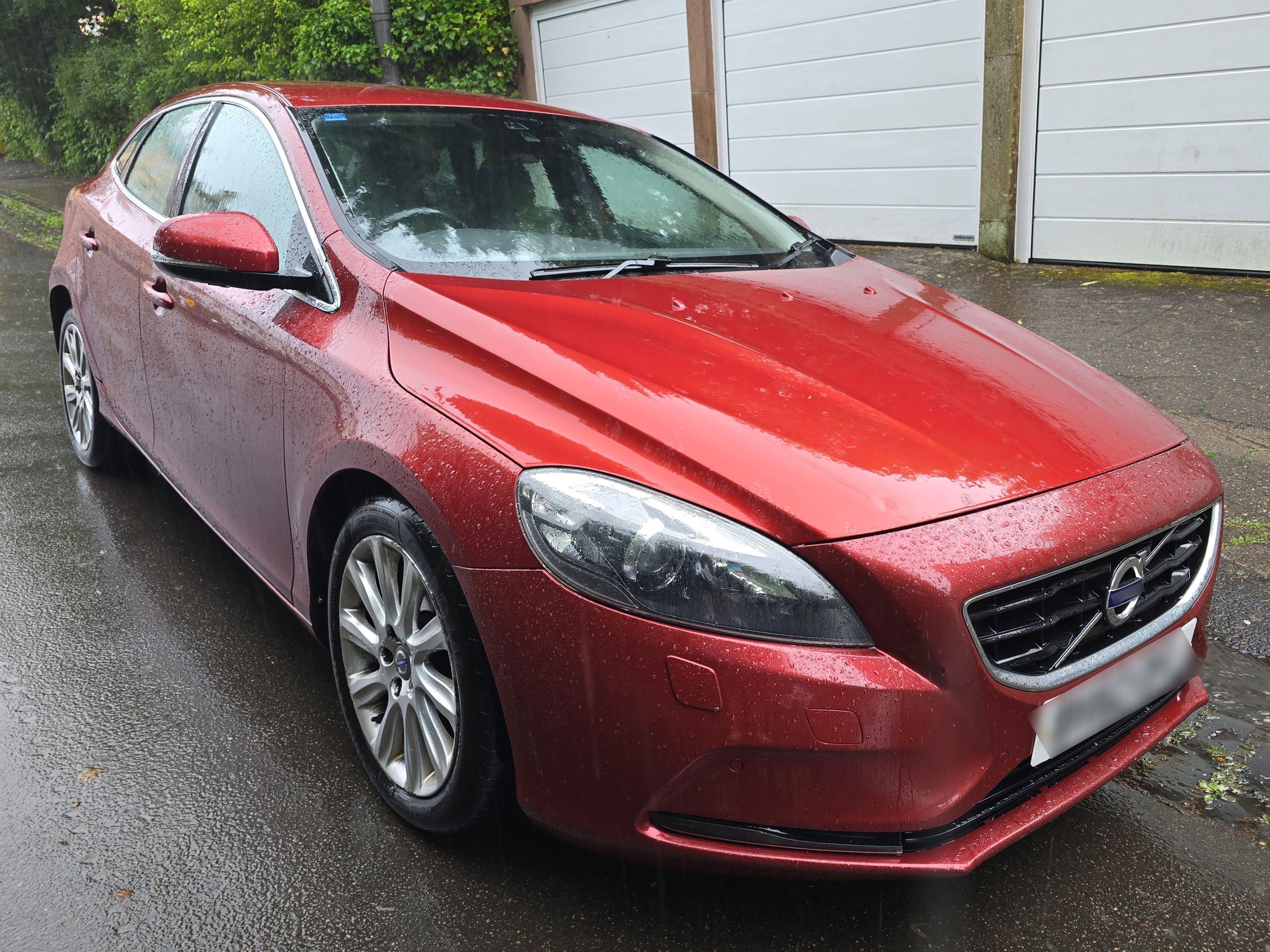 Volvo V40