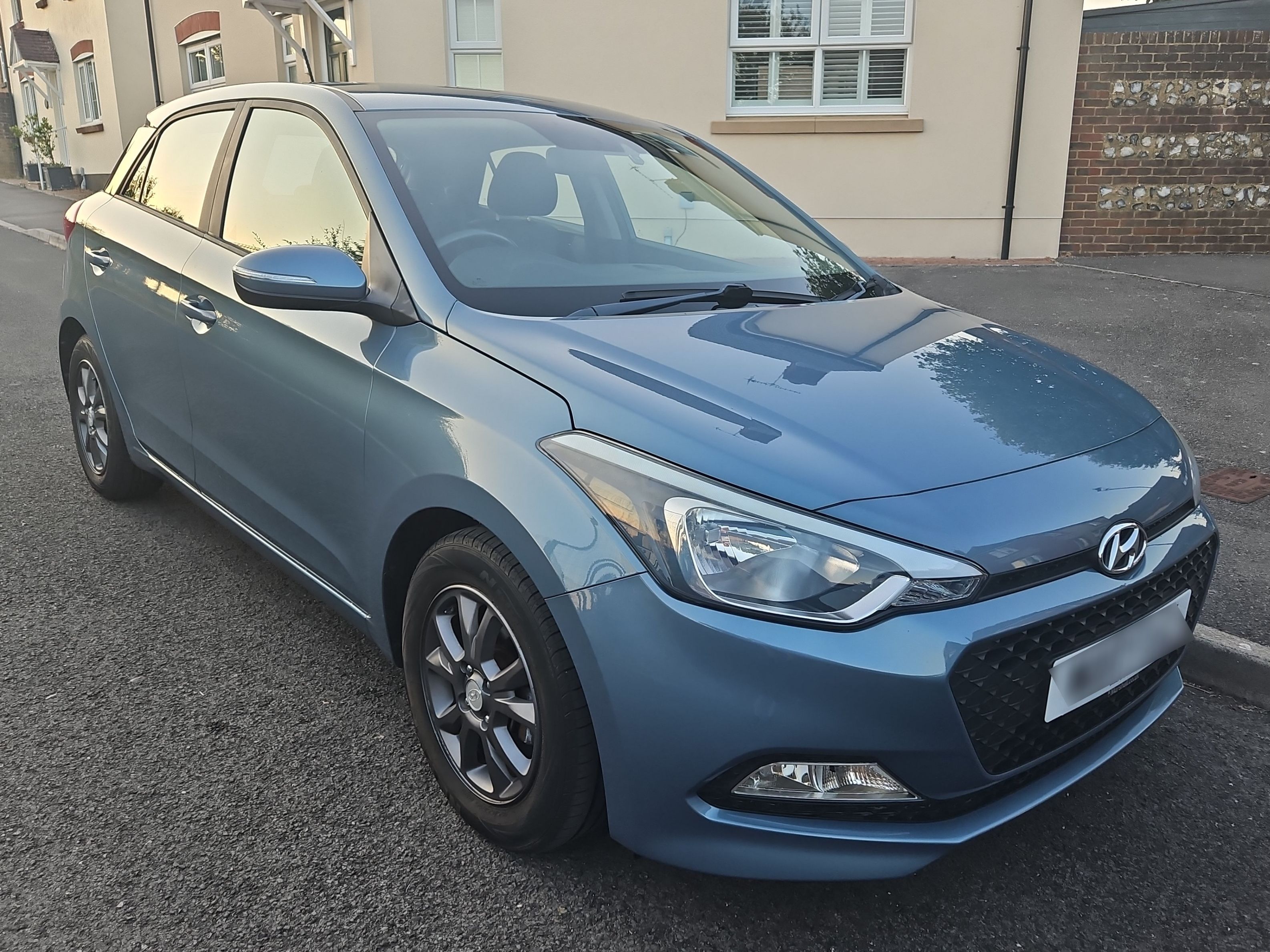 Hyundai I20