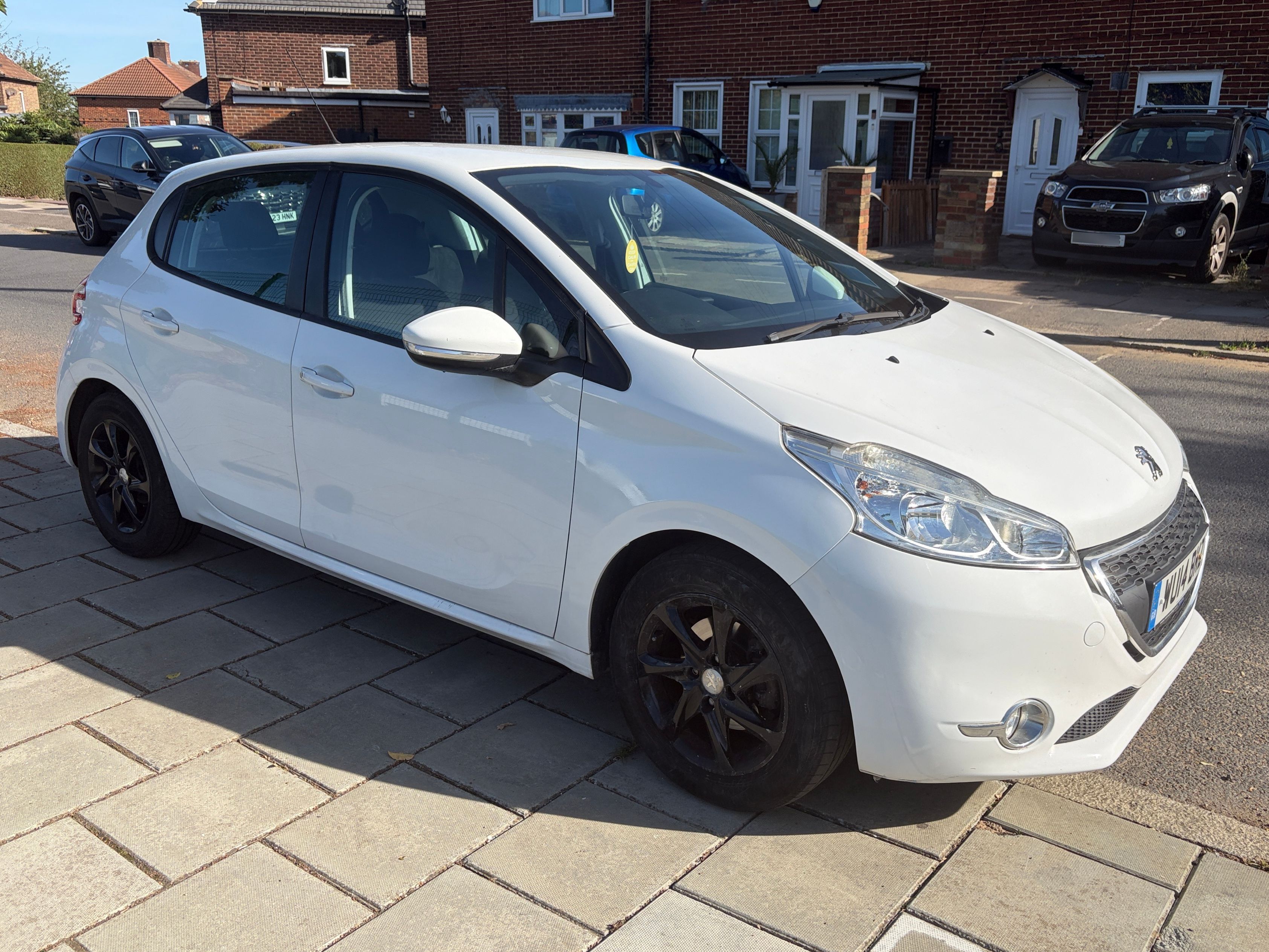 Peugeot 208