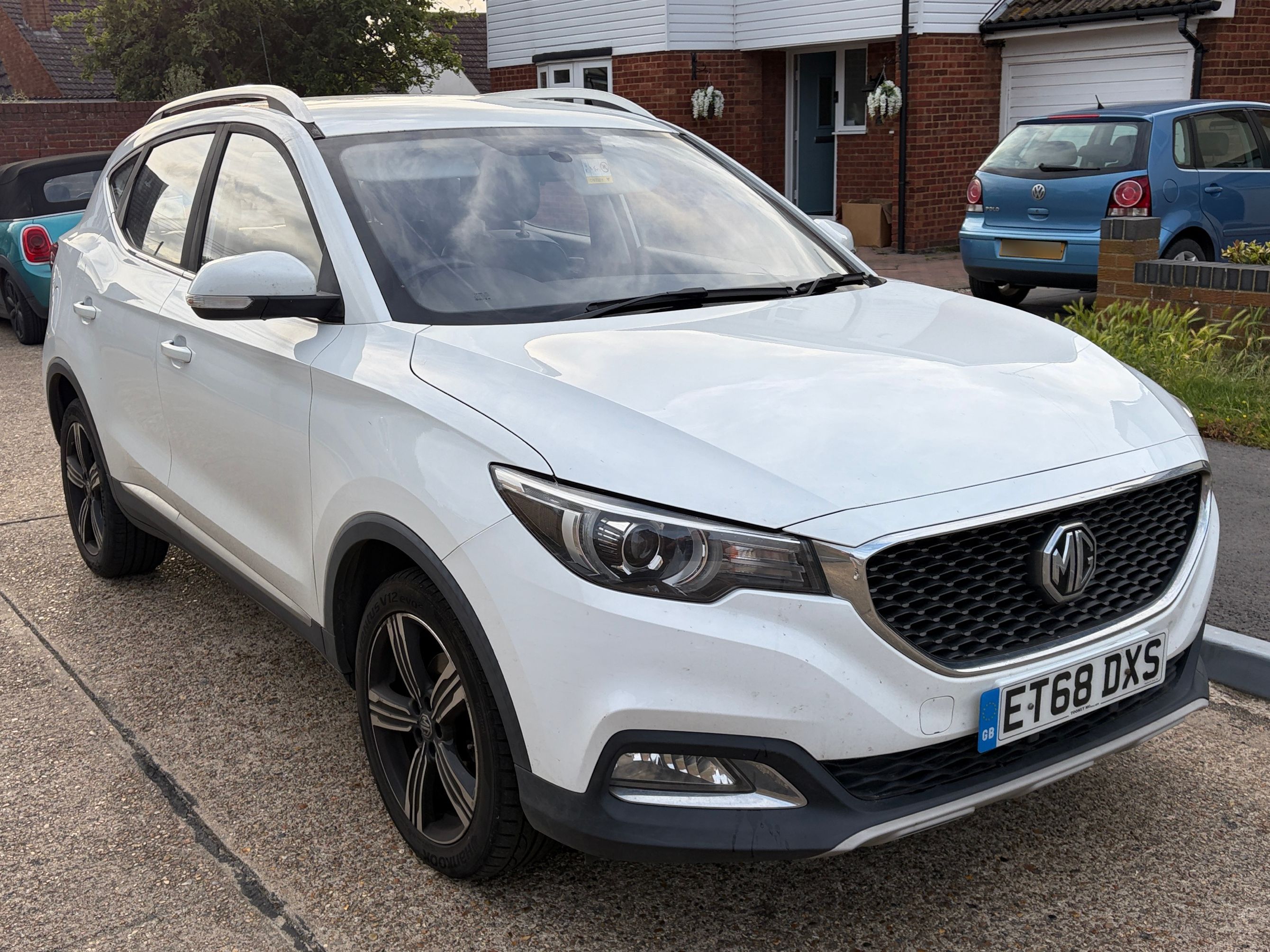 MG ZS