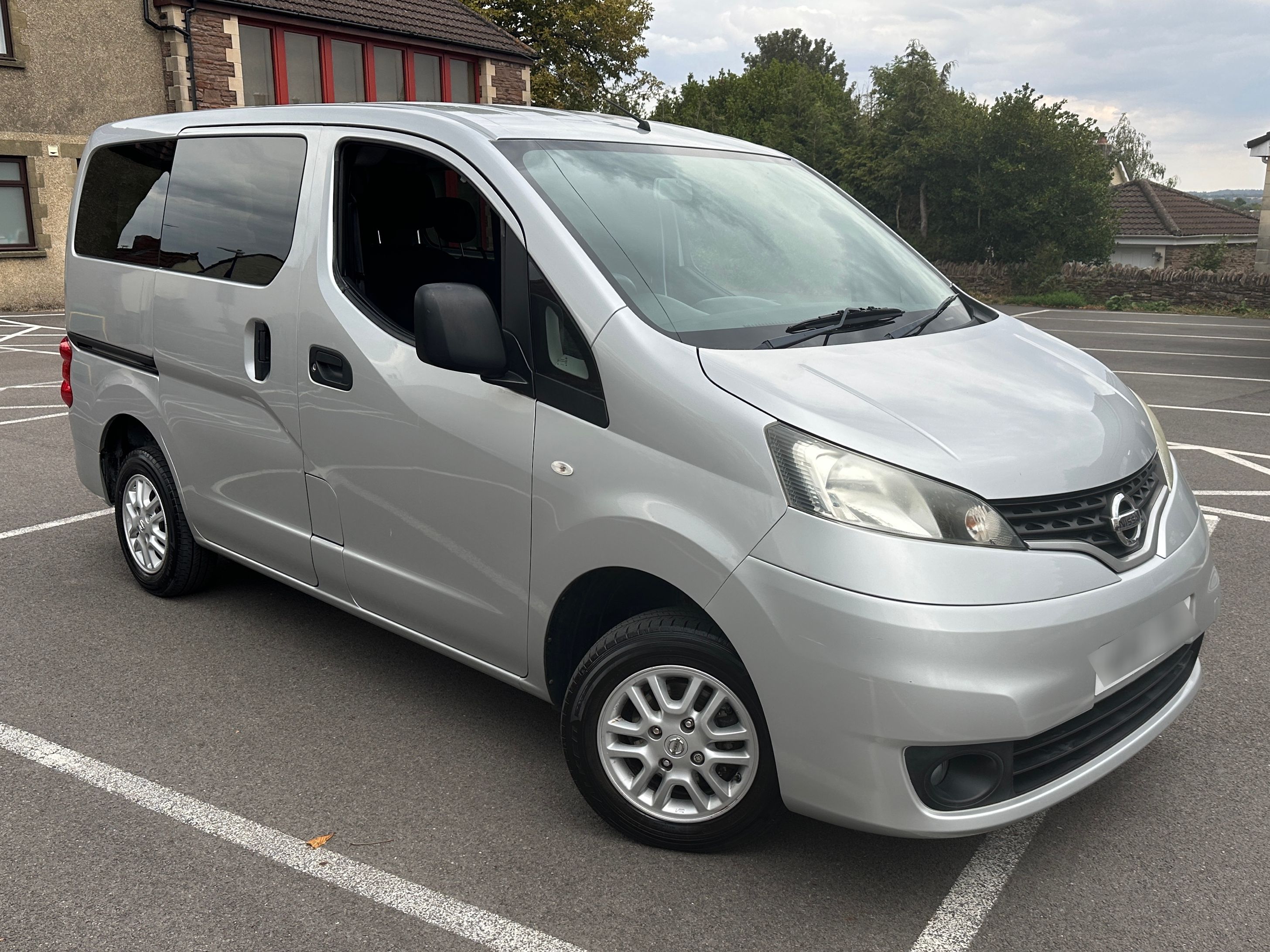 Nissan NV200