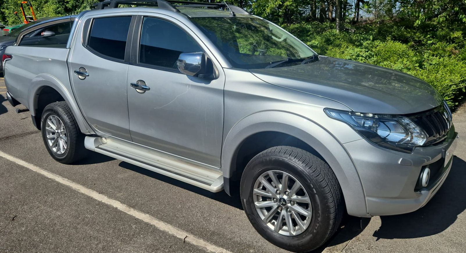 Mitsubishi L200