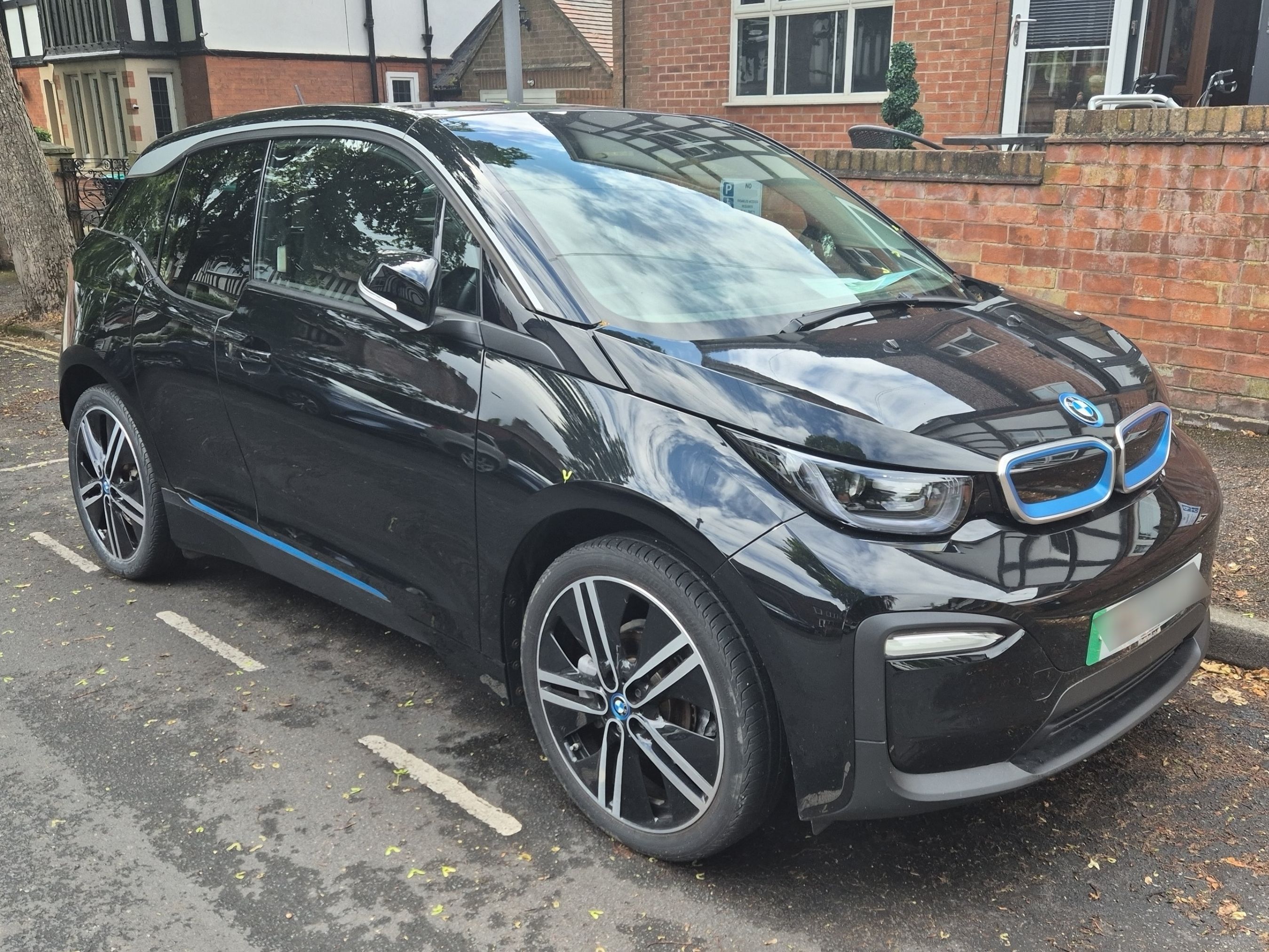 BMW i3
