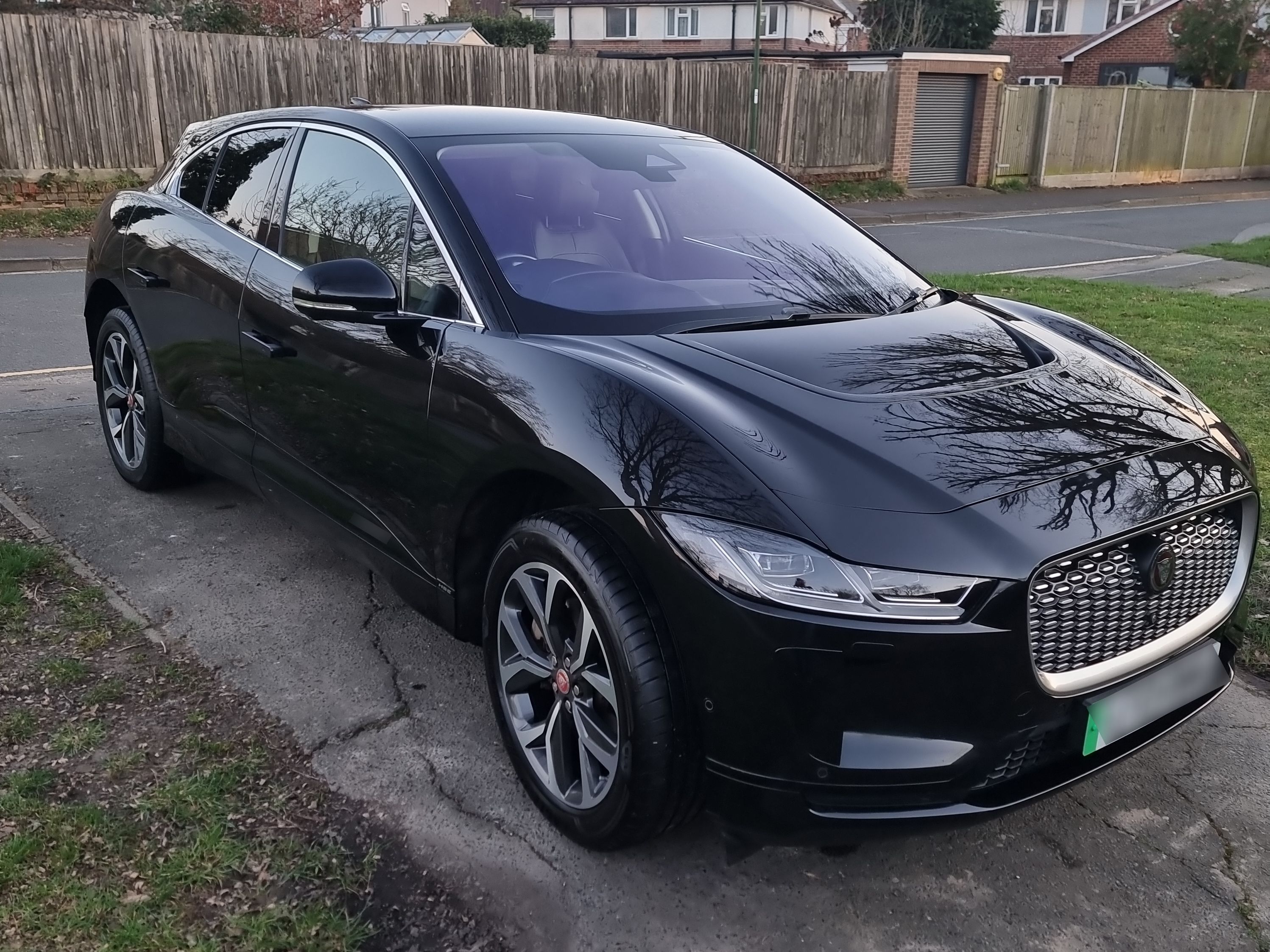 Jaguar I-PACE