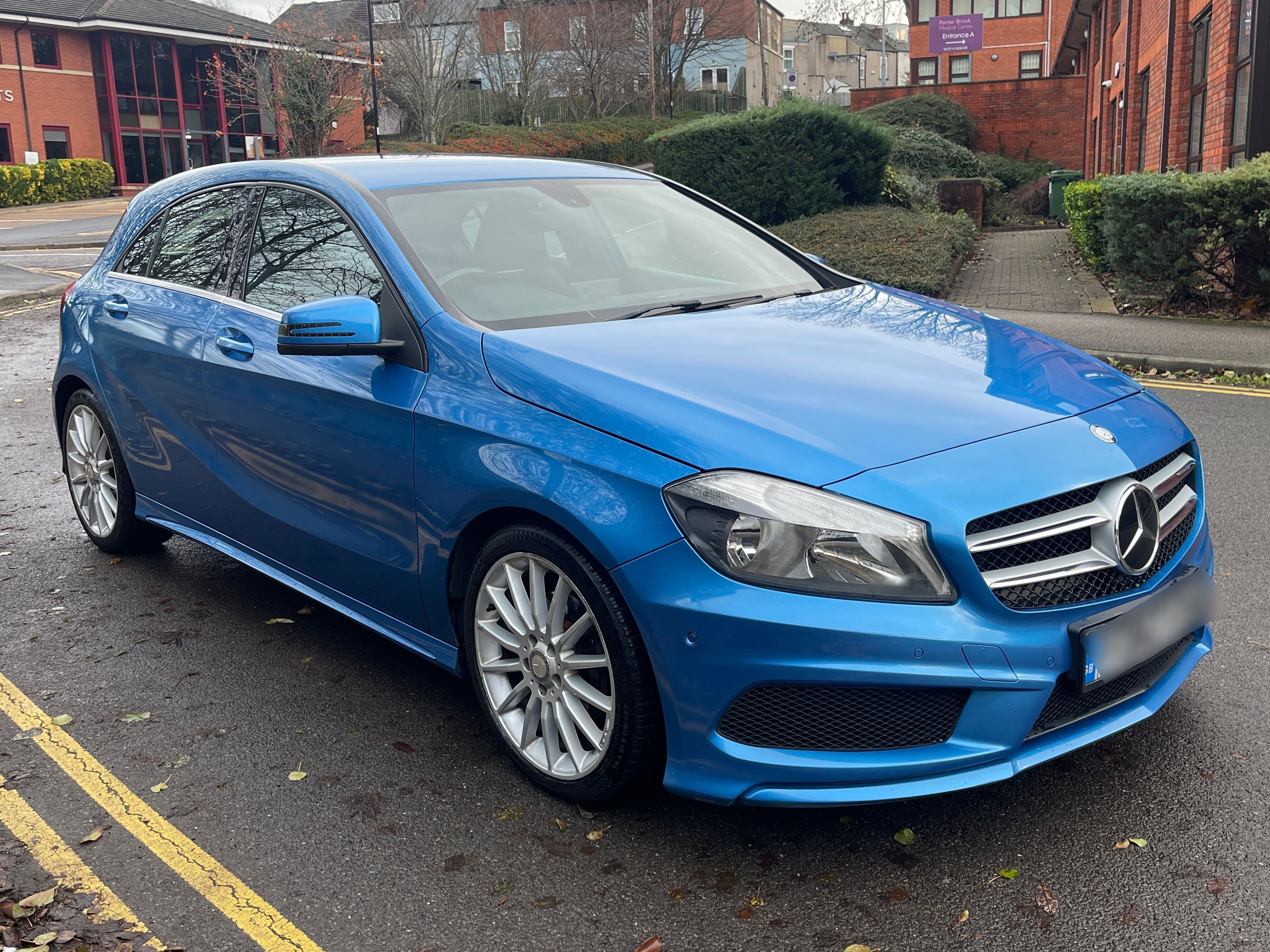 Mercedes A200 BLUE-CY AMG Sport CDI A