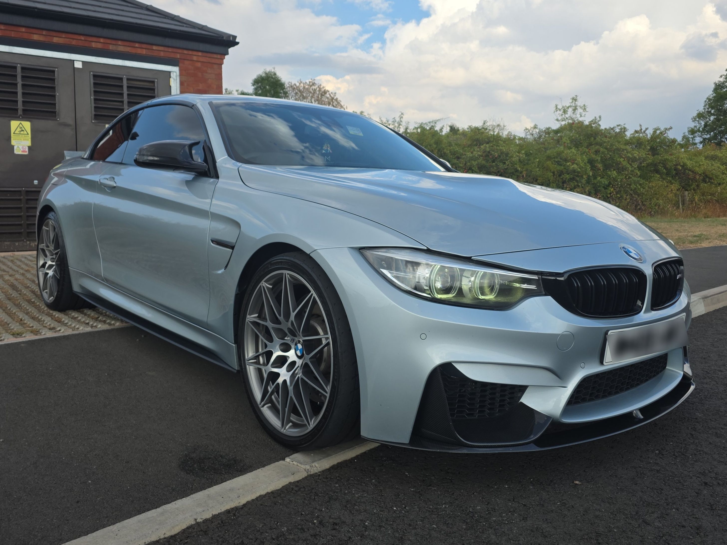 BMW M4