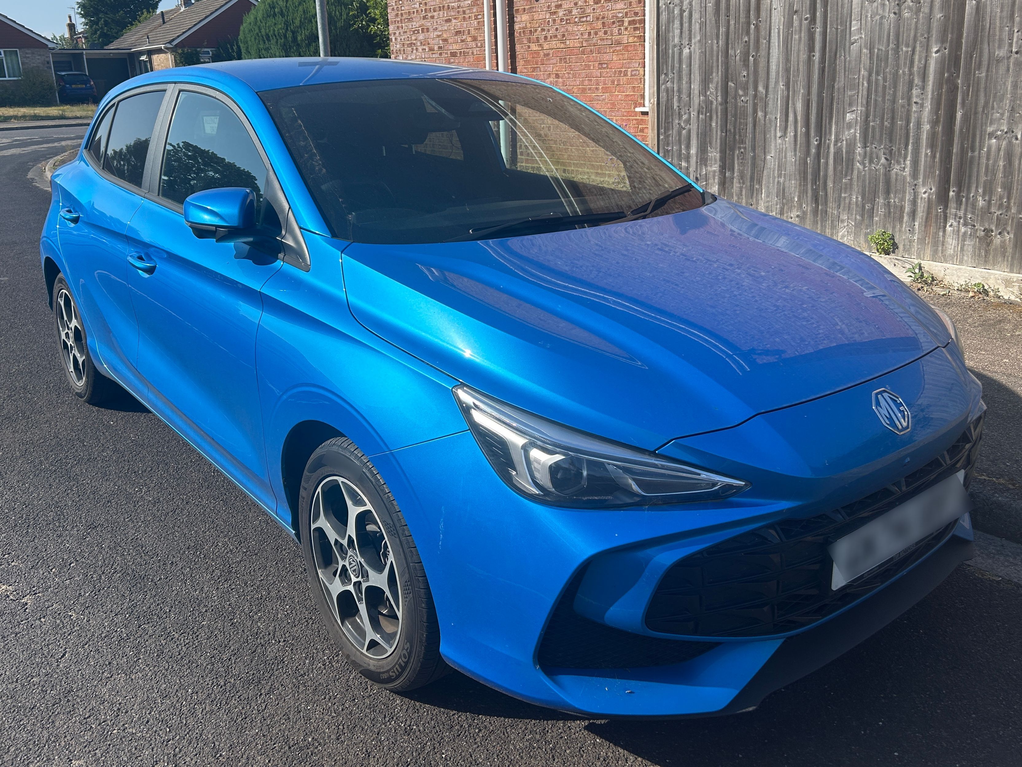 MG 3