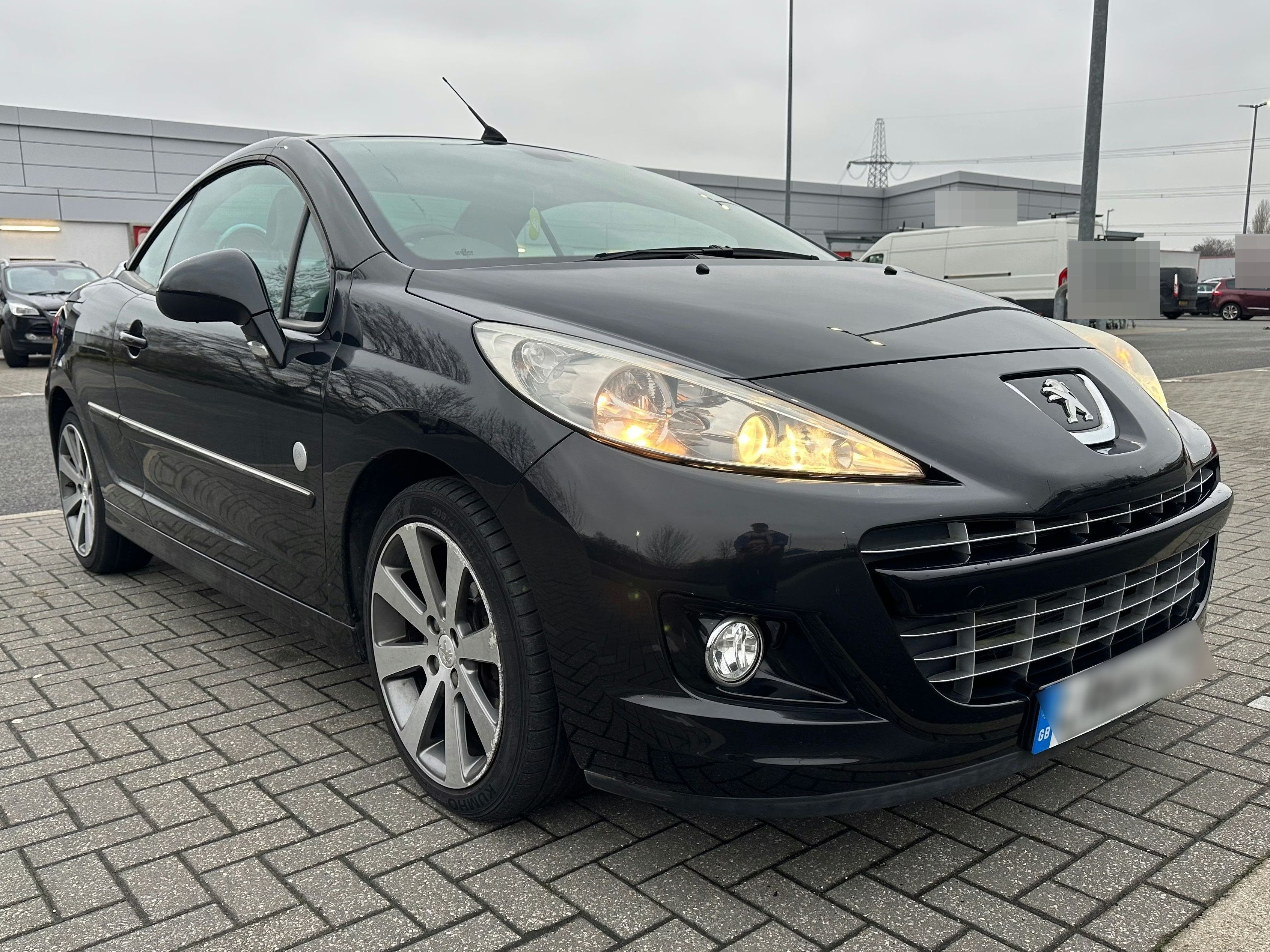 Peugeot 207