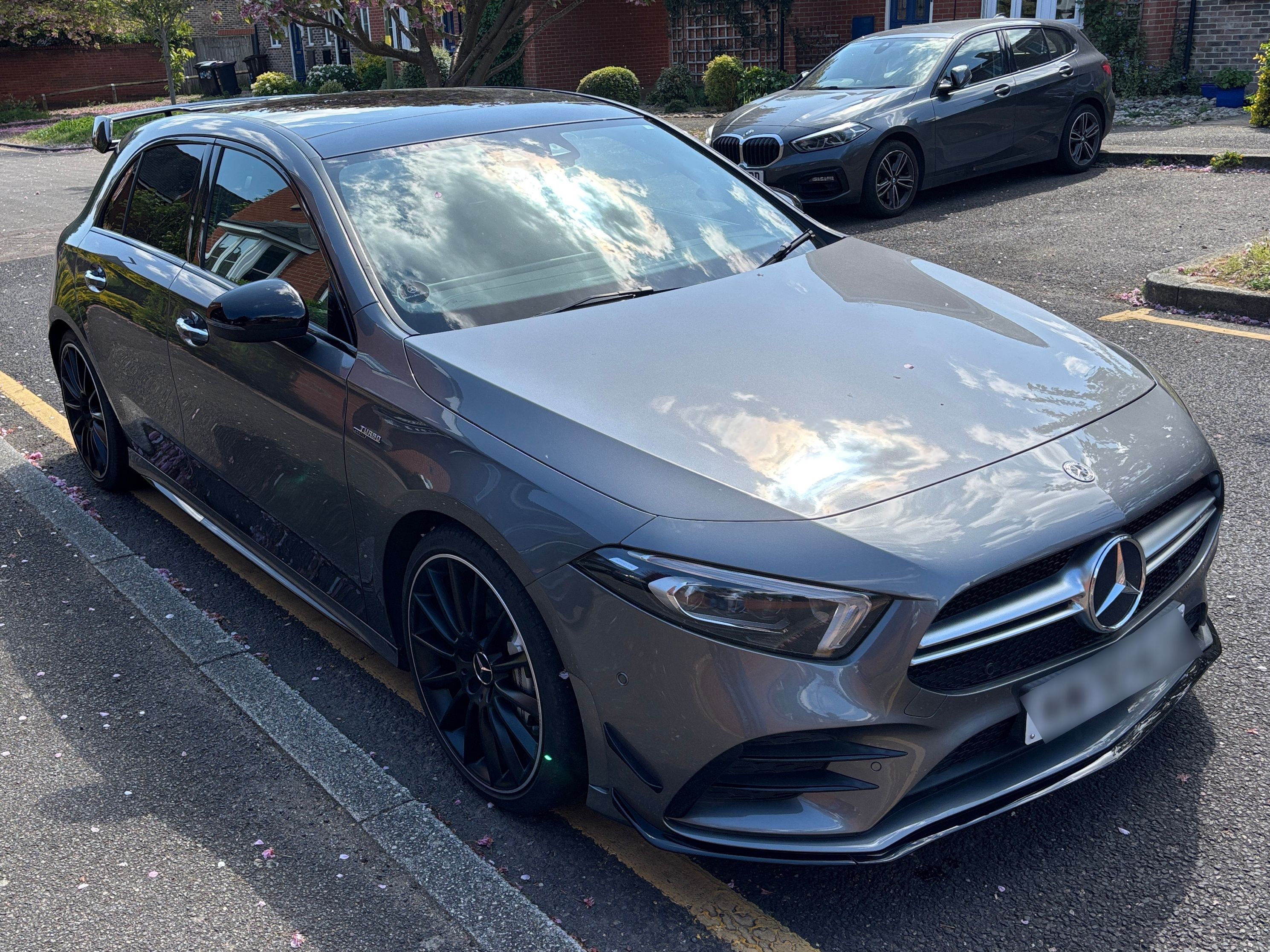 Mercedes AMG A 35 4MATIC Premium + Auto