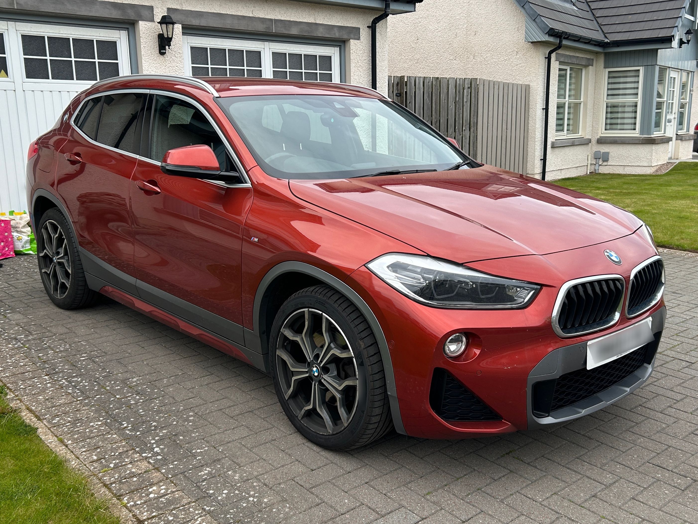 BMW X2