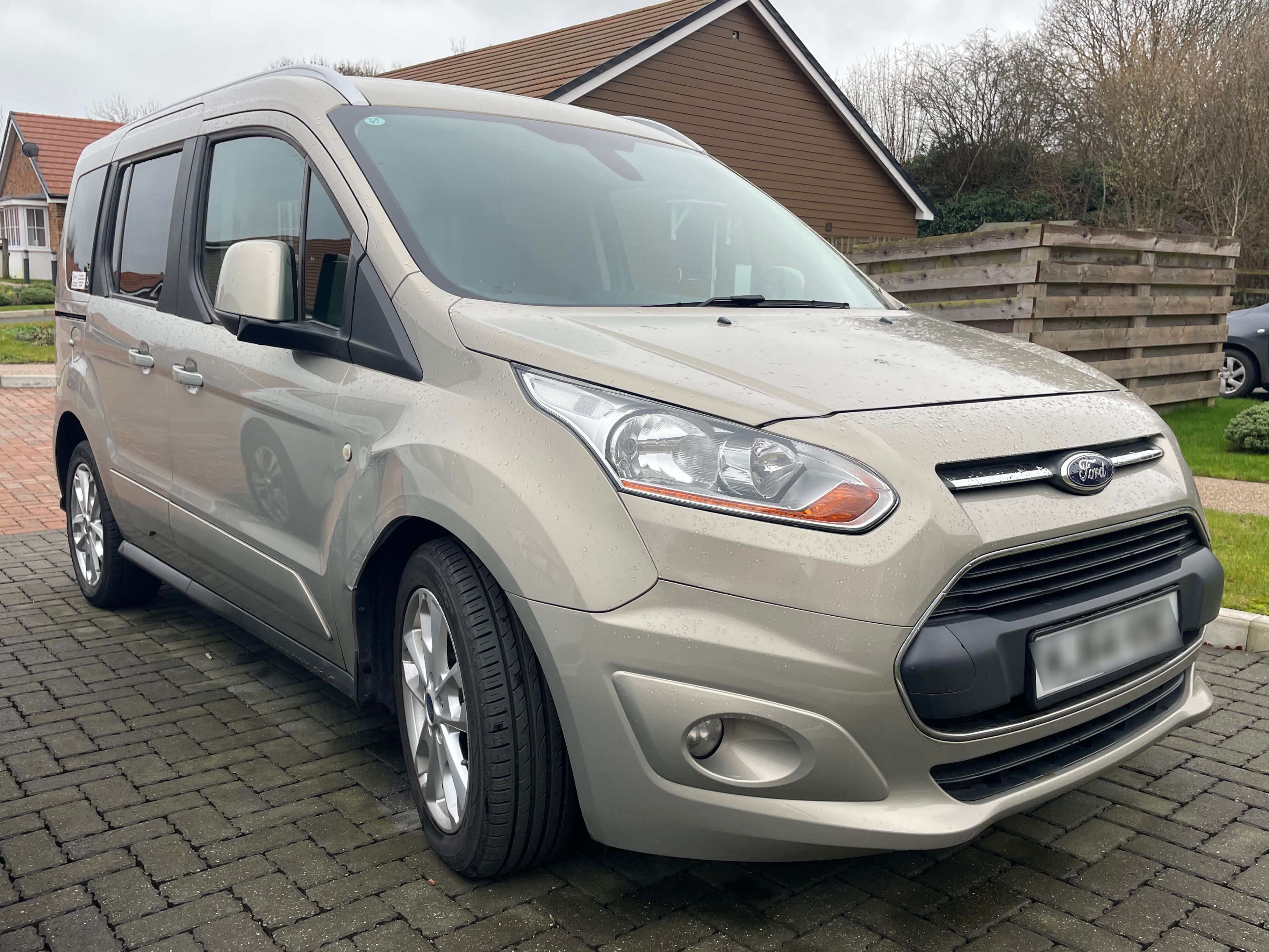 Ford Tourneo