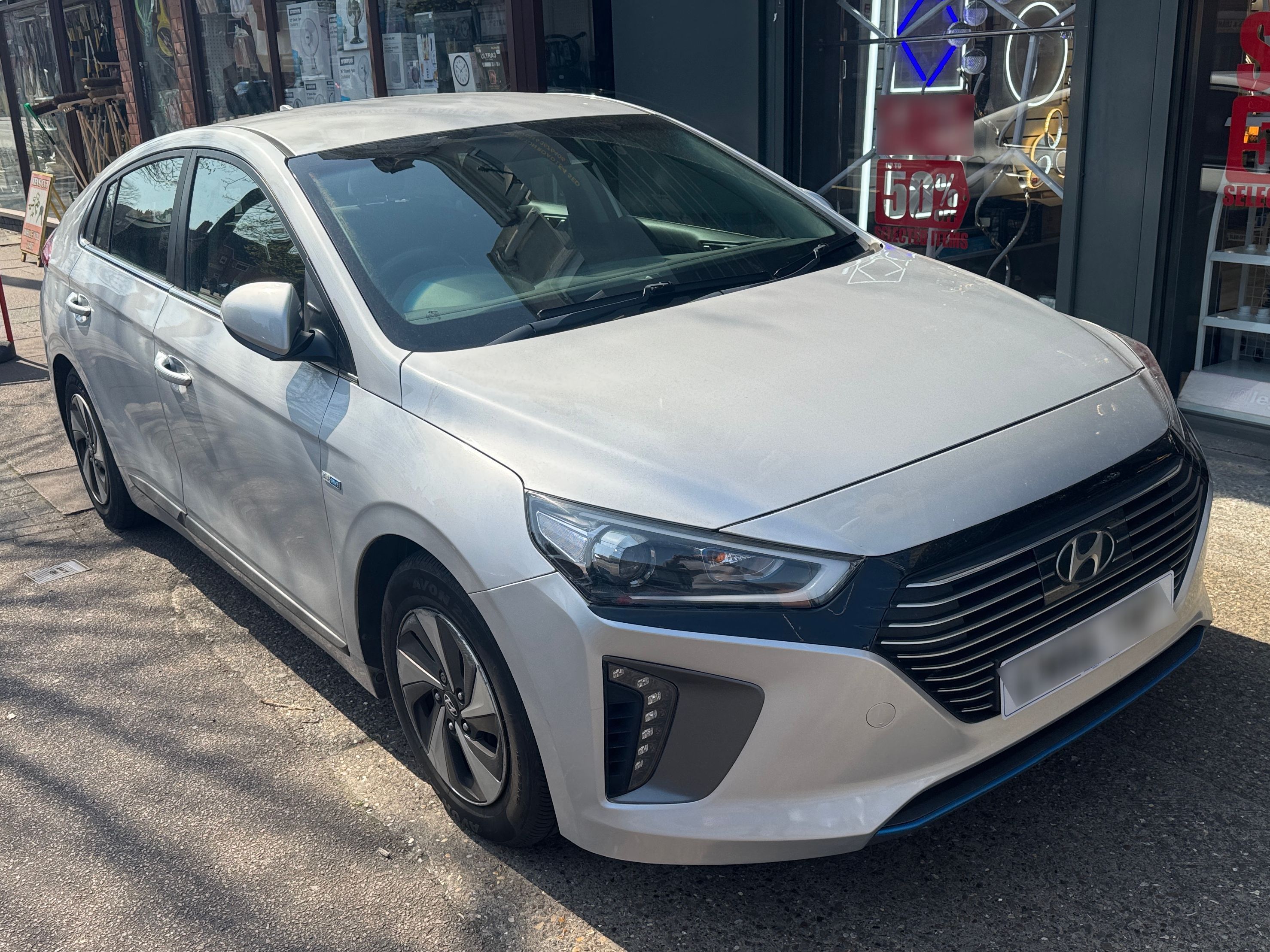Hyundai Ioniq