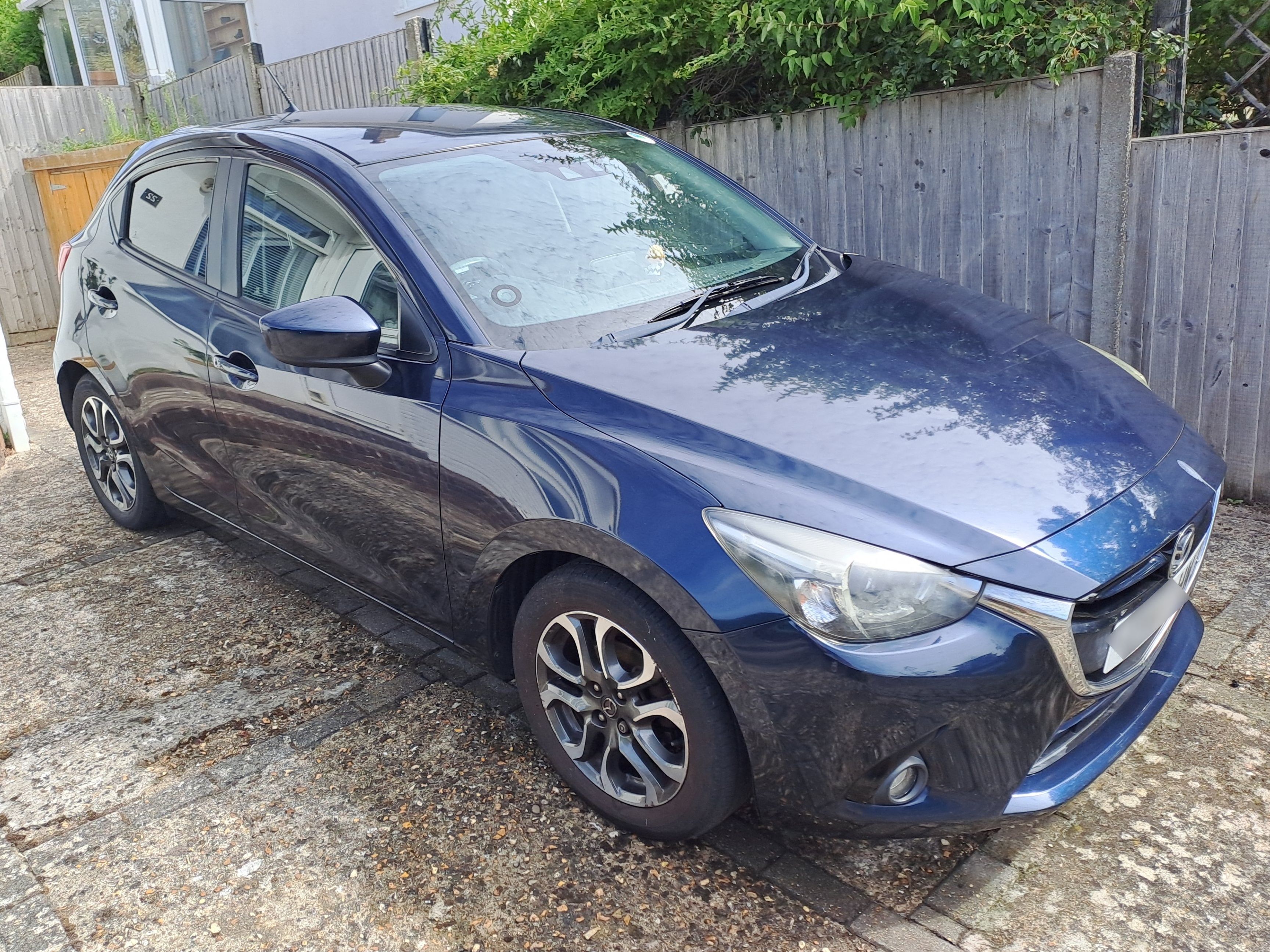 Mazda 2