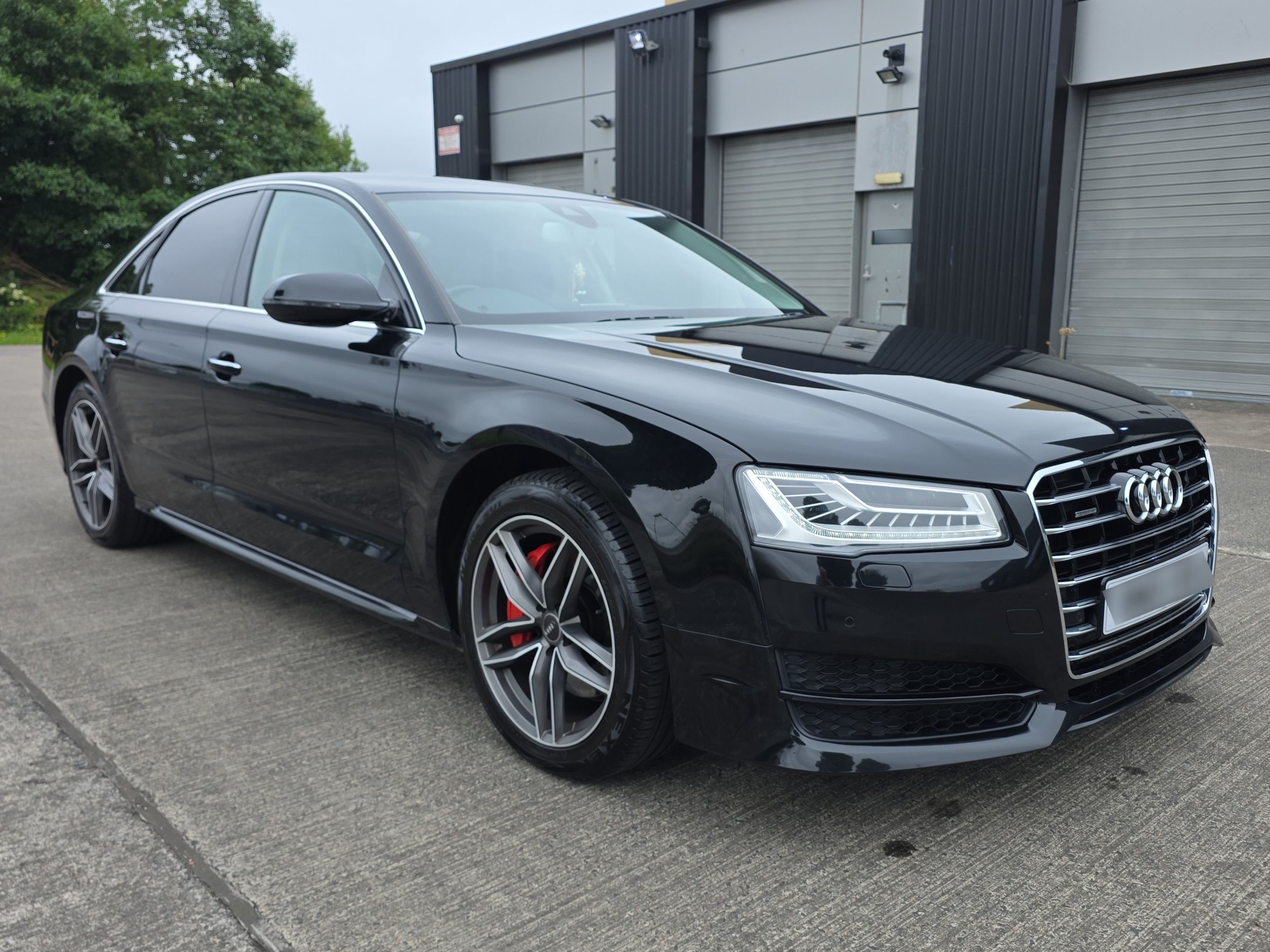 Audi A8