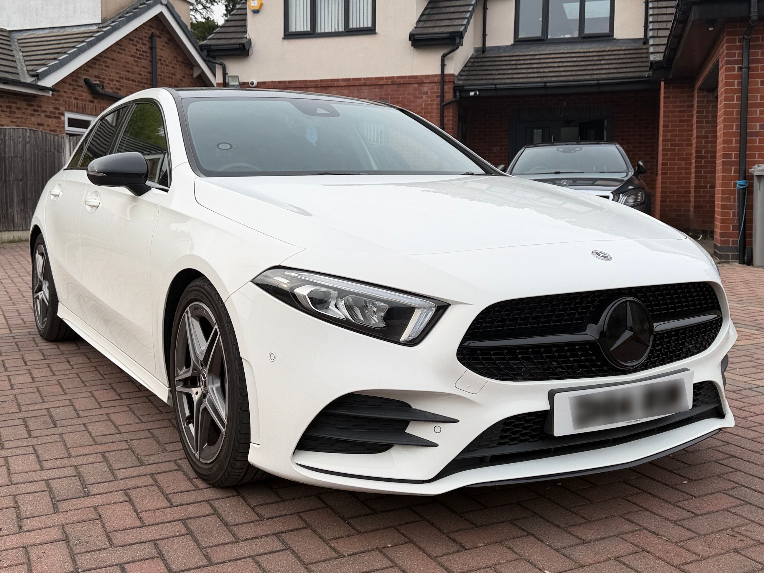 Mercedes A 180 AMG Line Executive