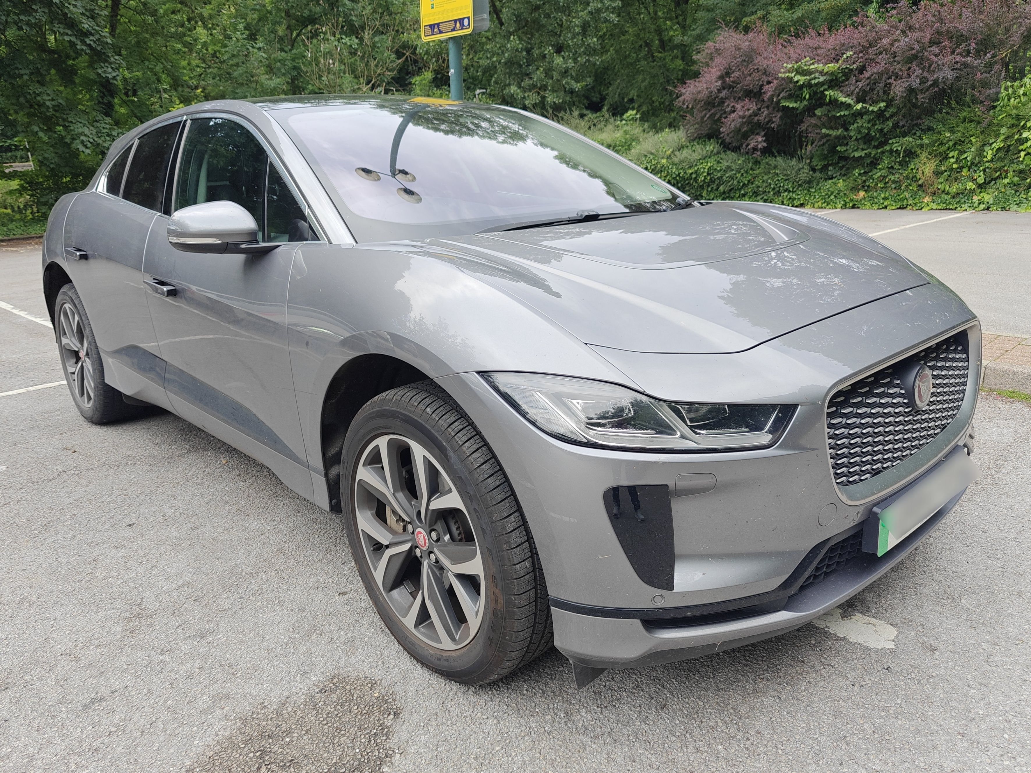 Jaguar I-PACE