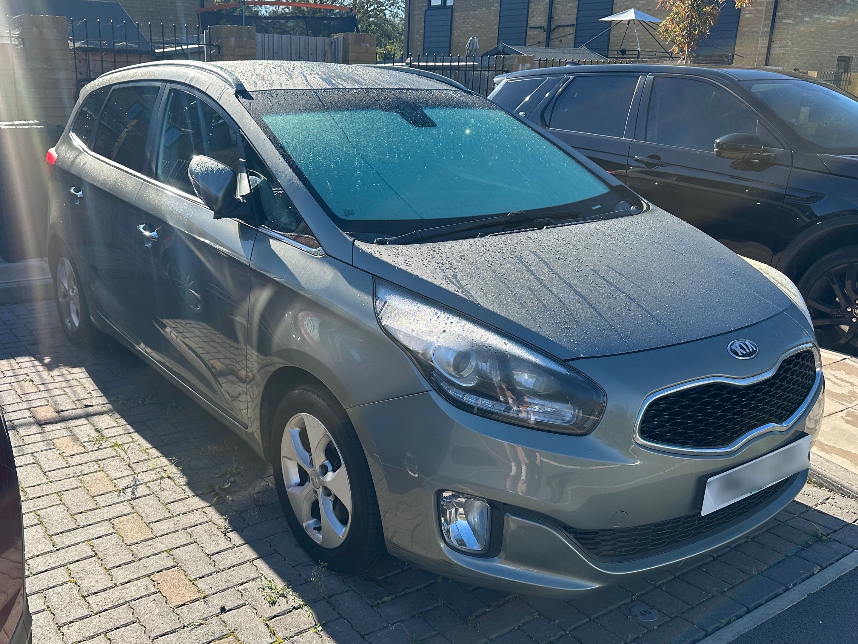 Kia Carens
