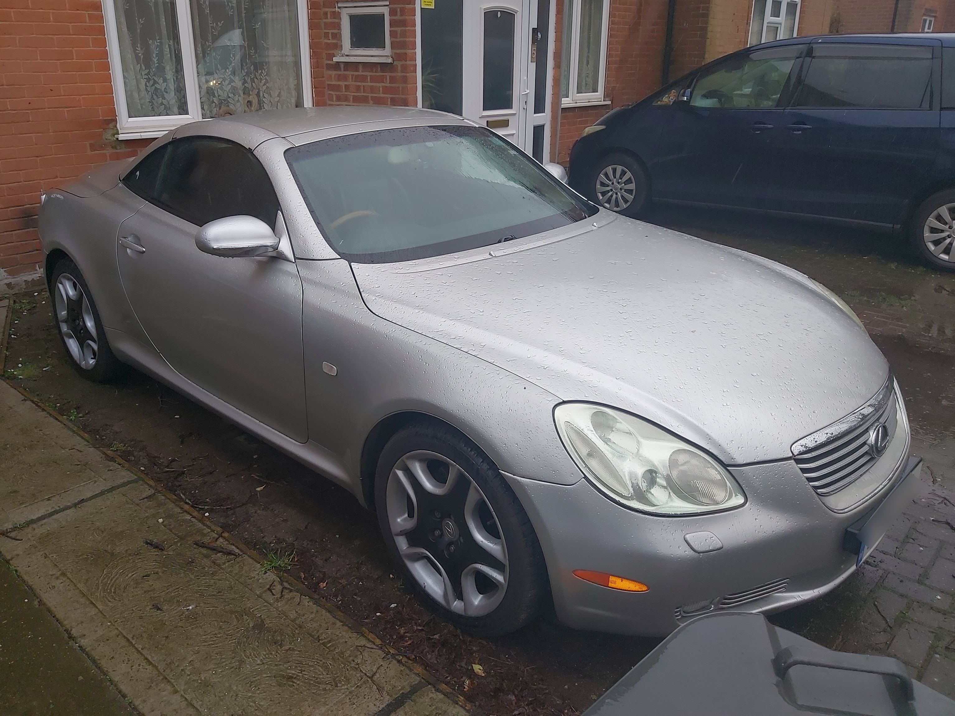 Lexus SC430