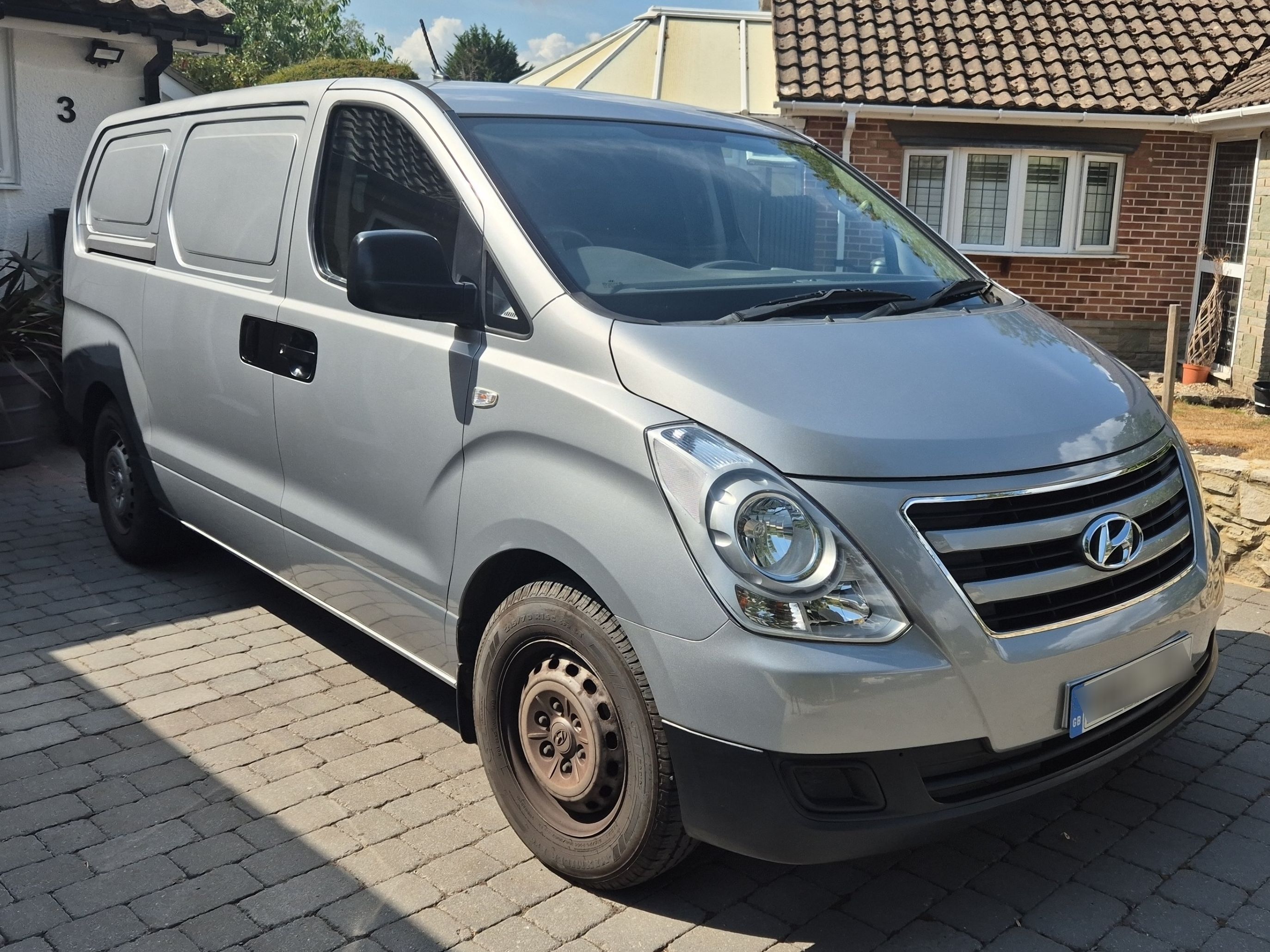Hyundai Iload
