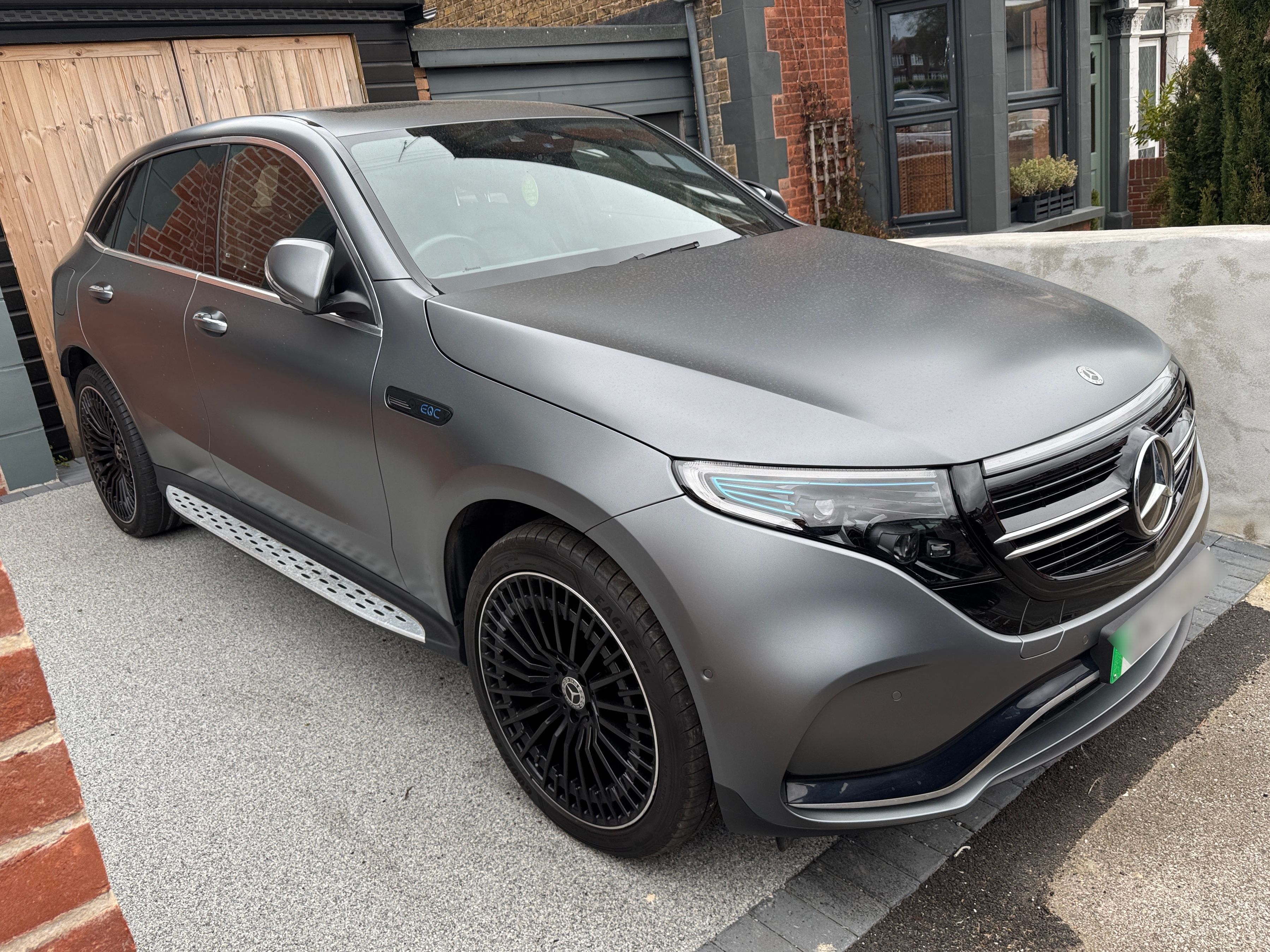 Mercedes EQC 400 AMG Line Premium + 4M