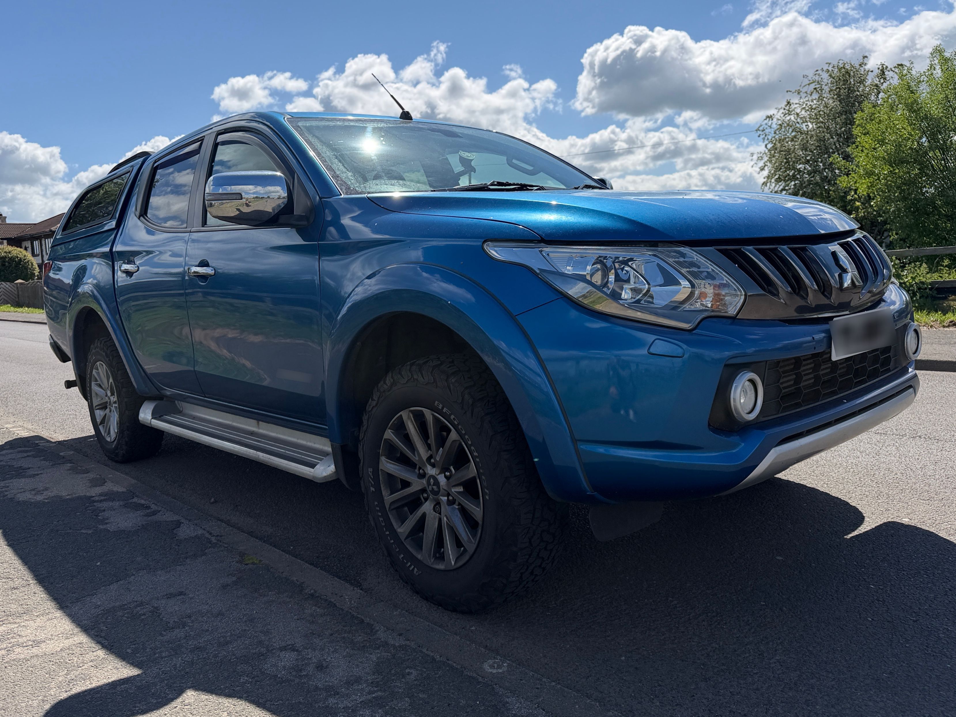 Mitsubishi L200