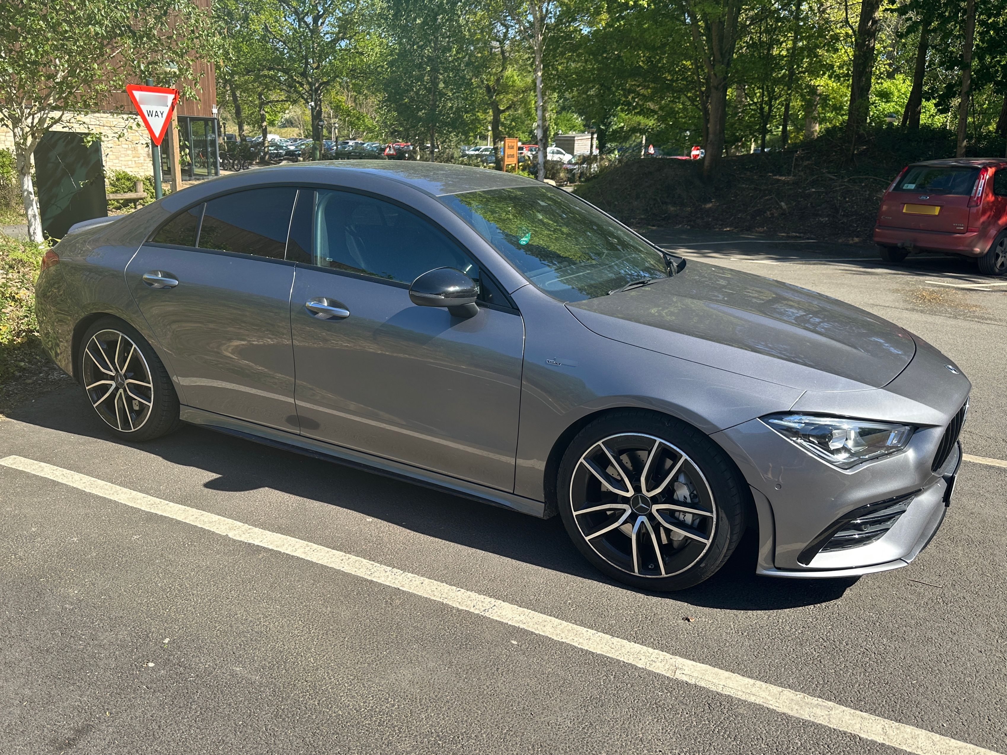 Mercedes AMG CLA 35 Premium 4MATIC Auto