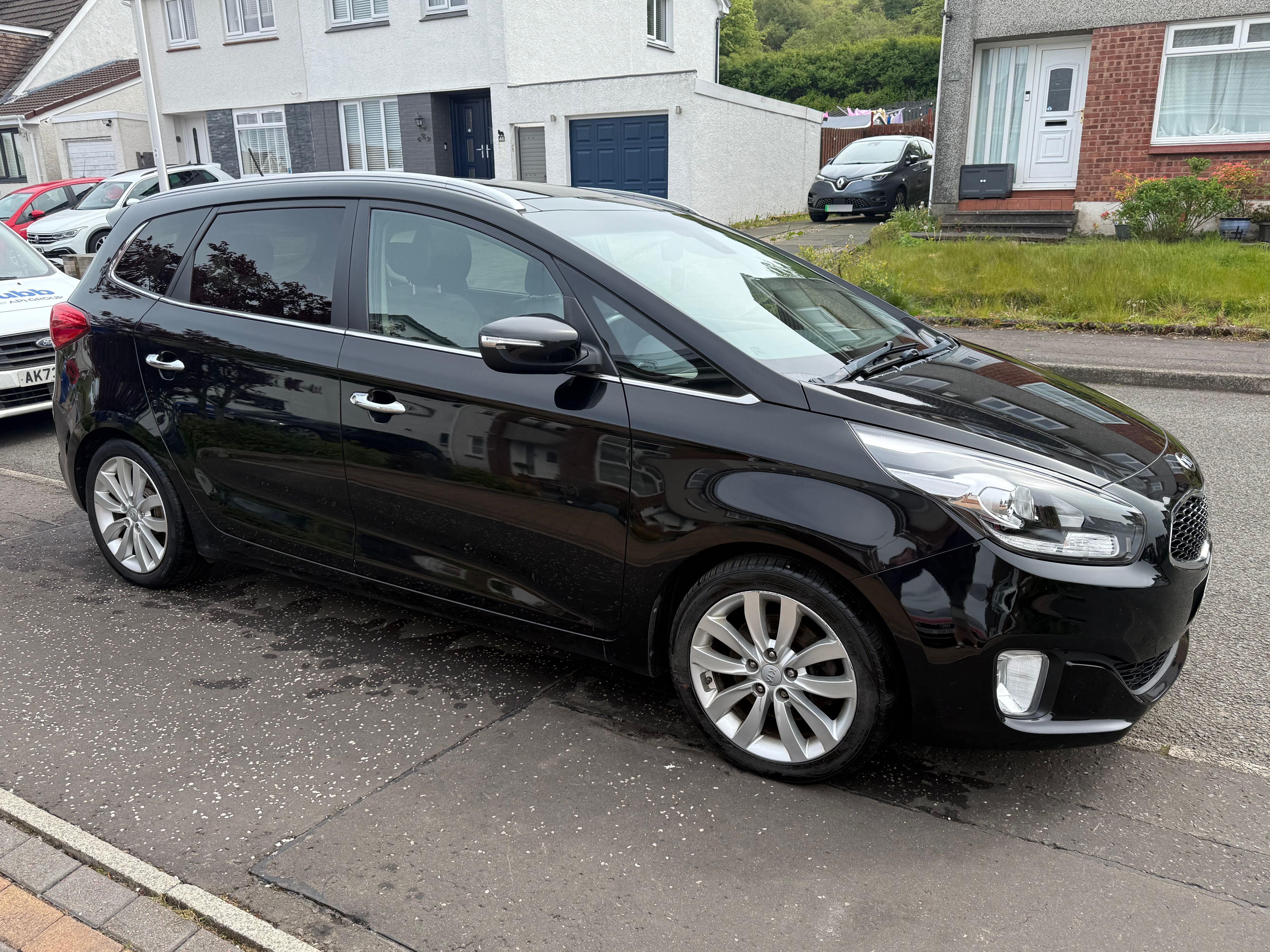 Kia Carens