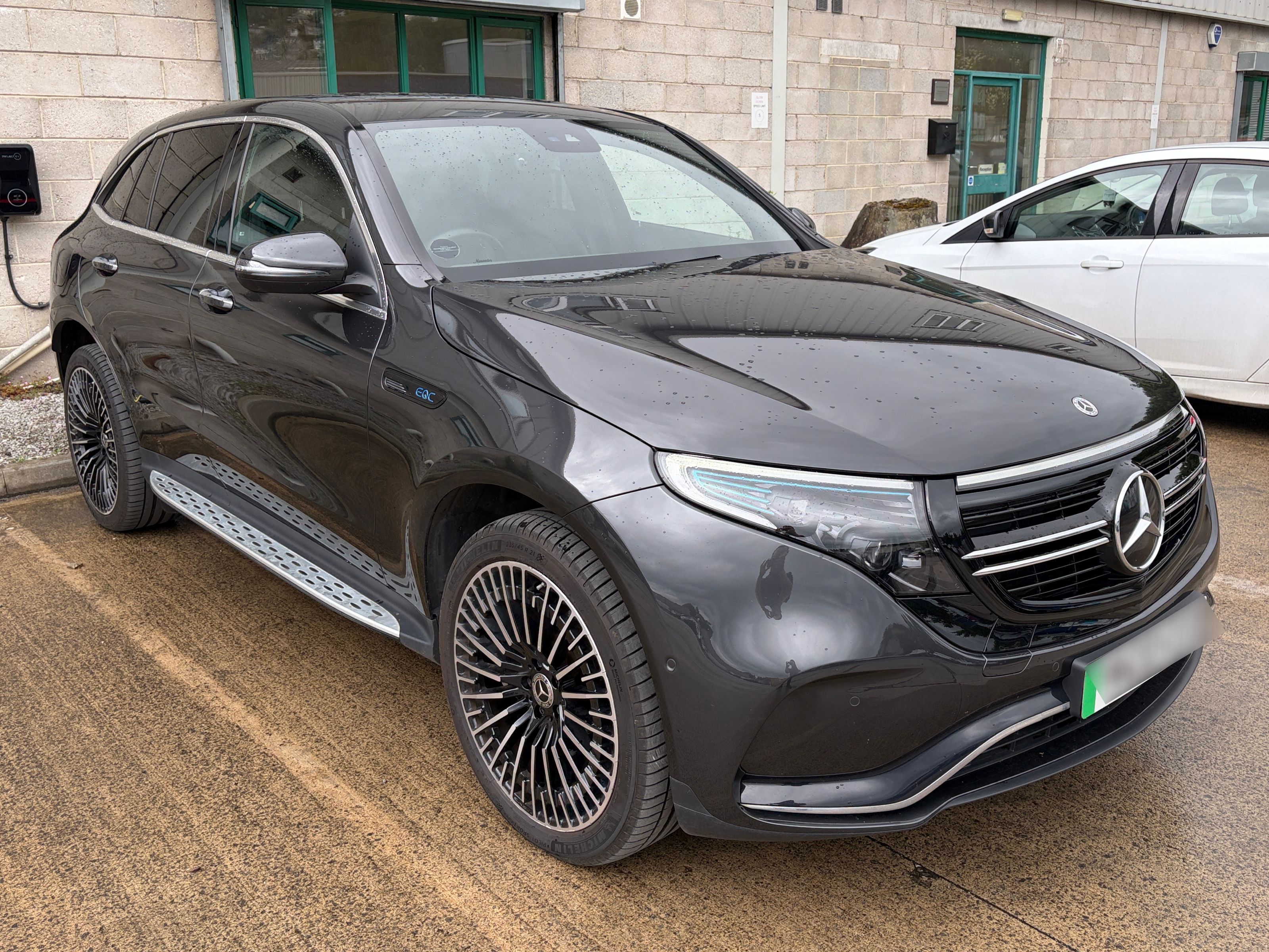 Mercedes EQC 400 AMG Line Premium 4M