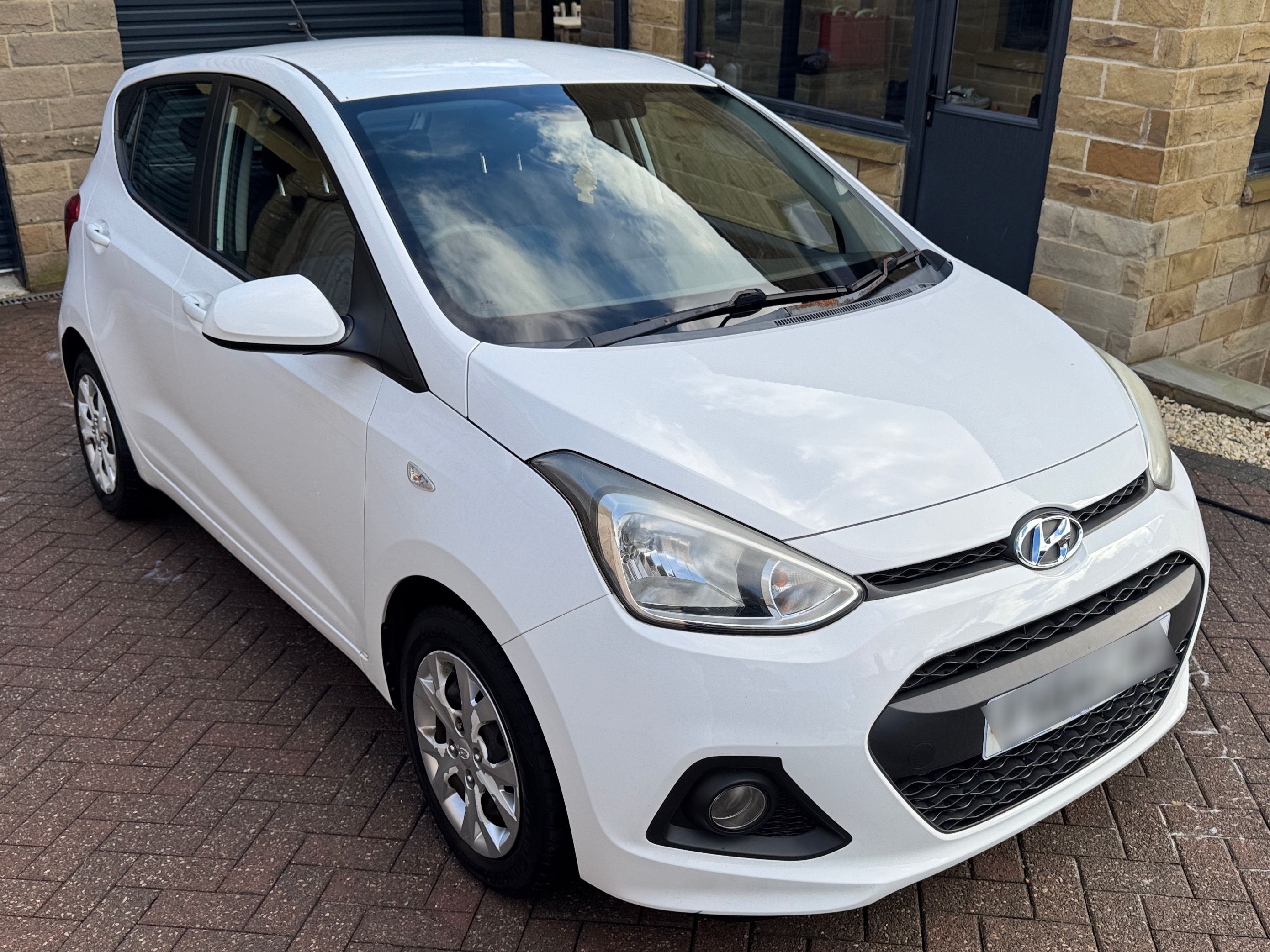 Hyundai I10