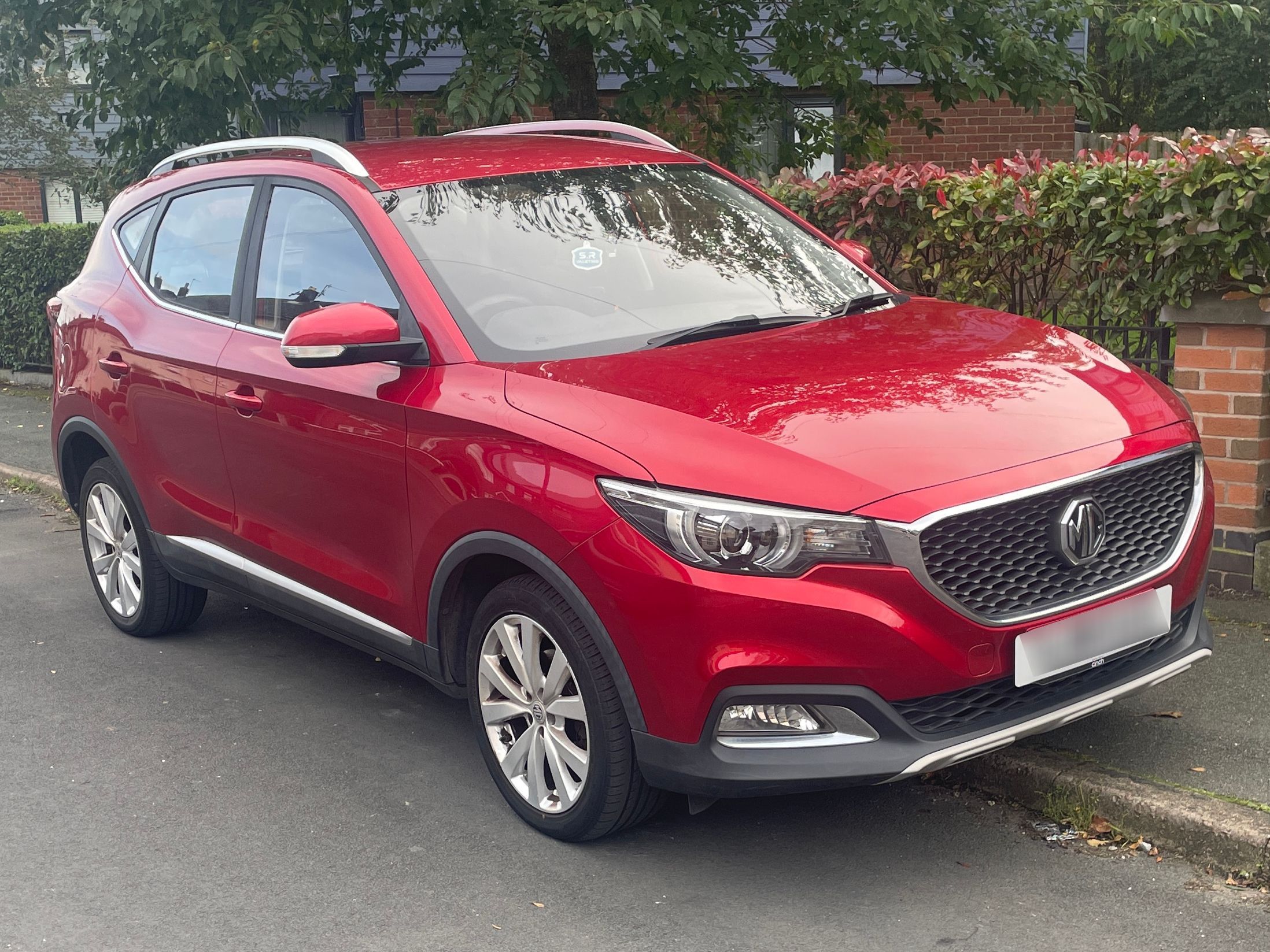 MG ZS