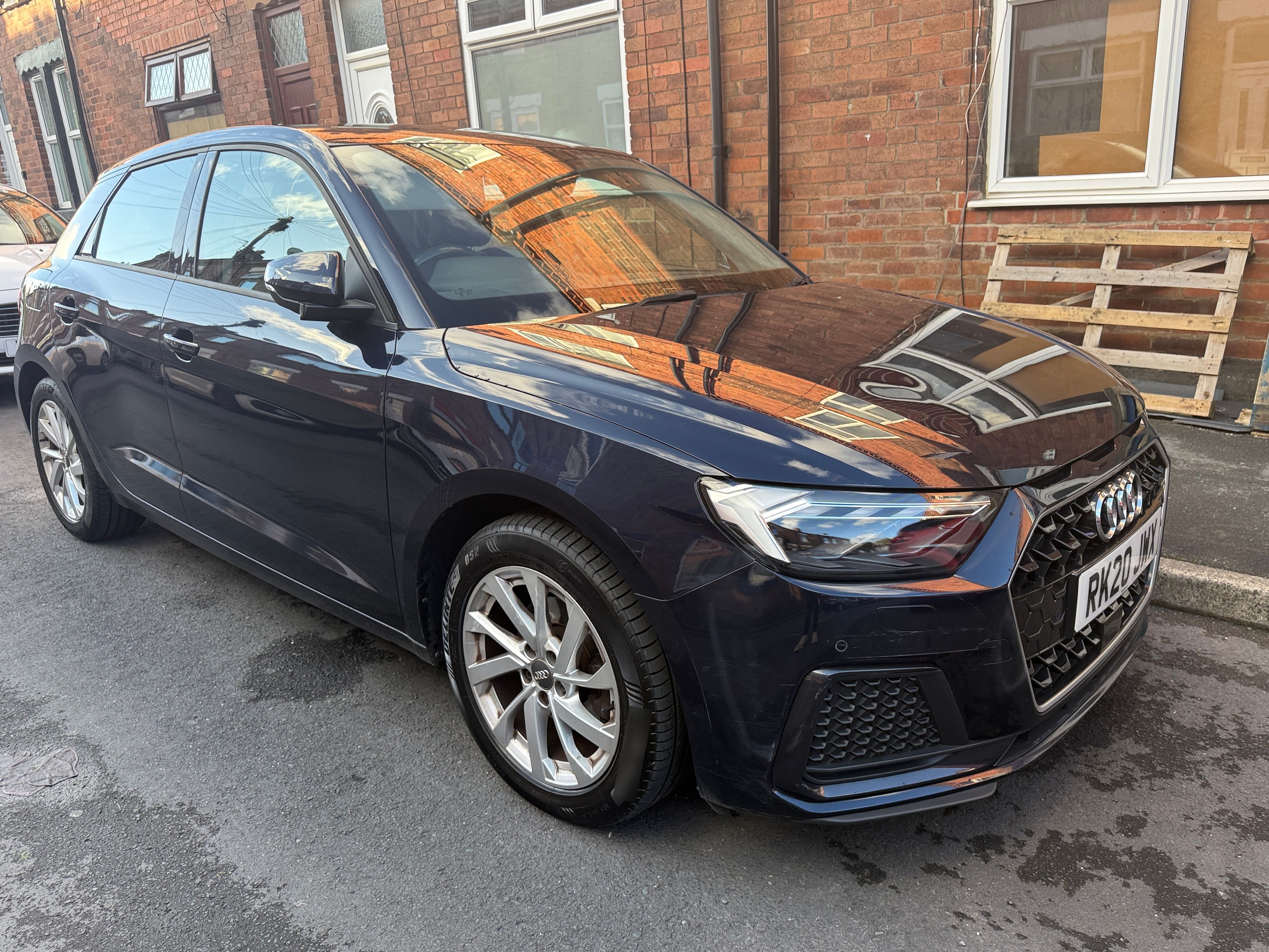 Audi A1