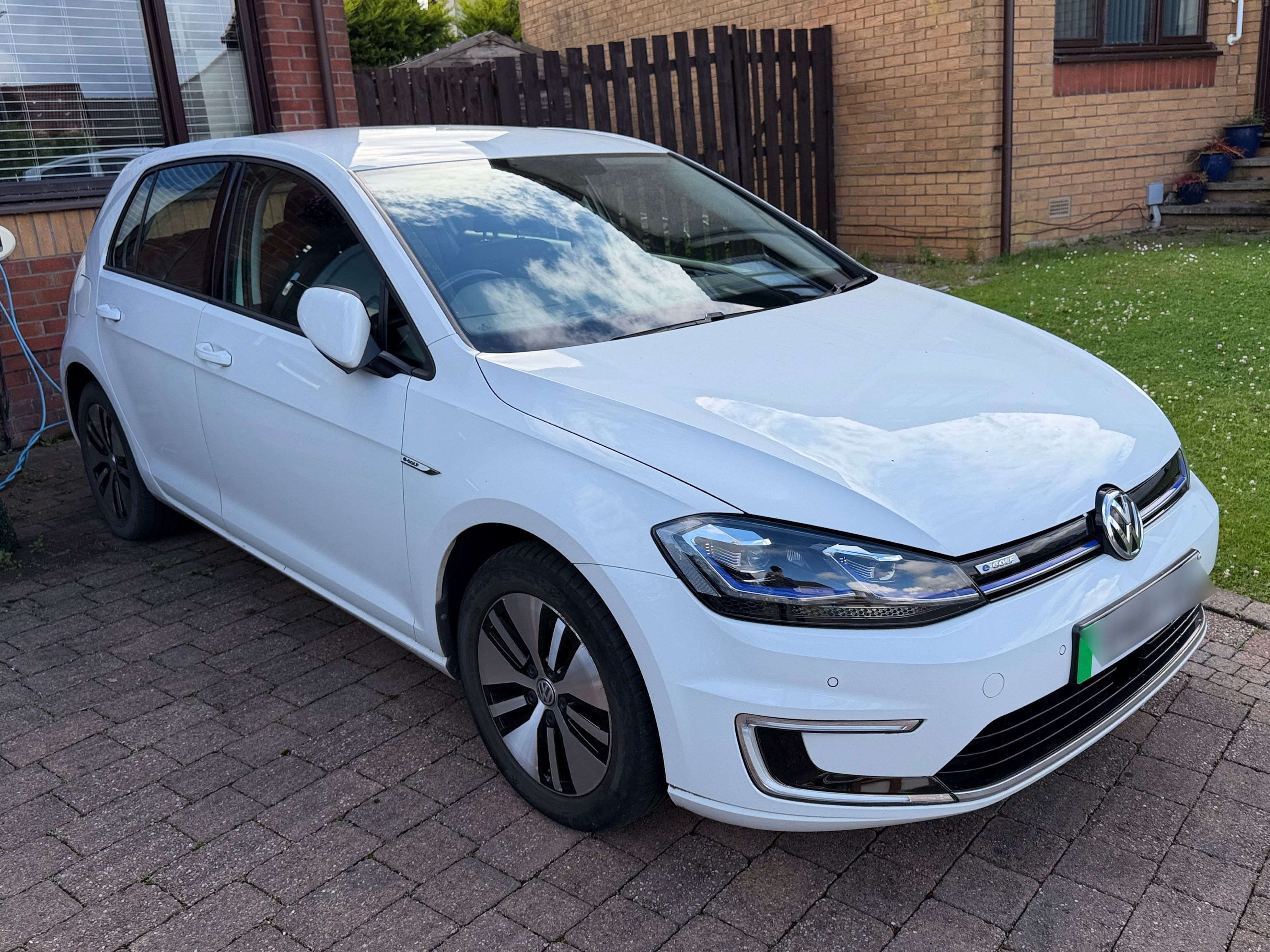 Volkswagen E-GOLF