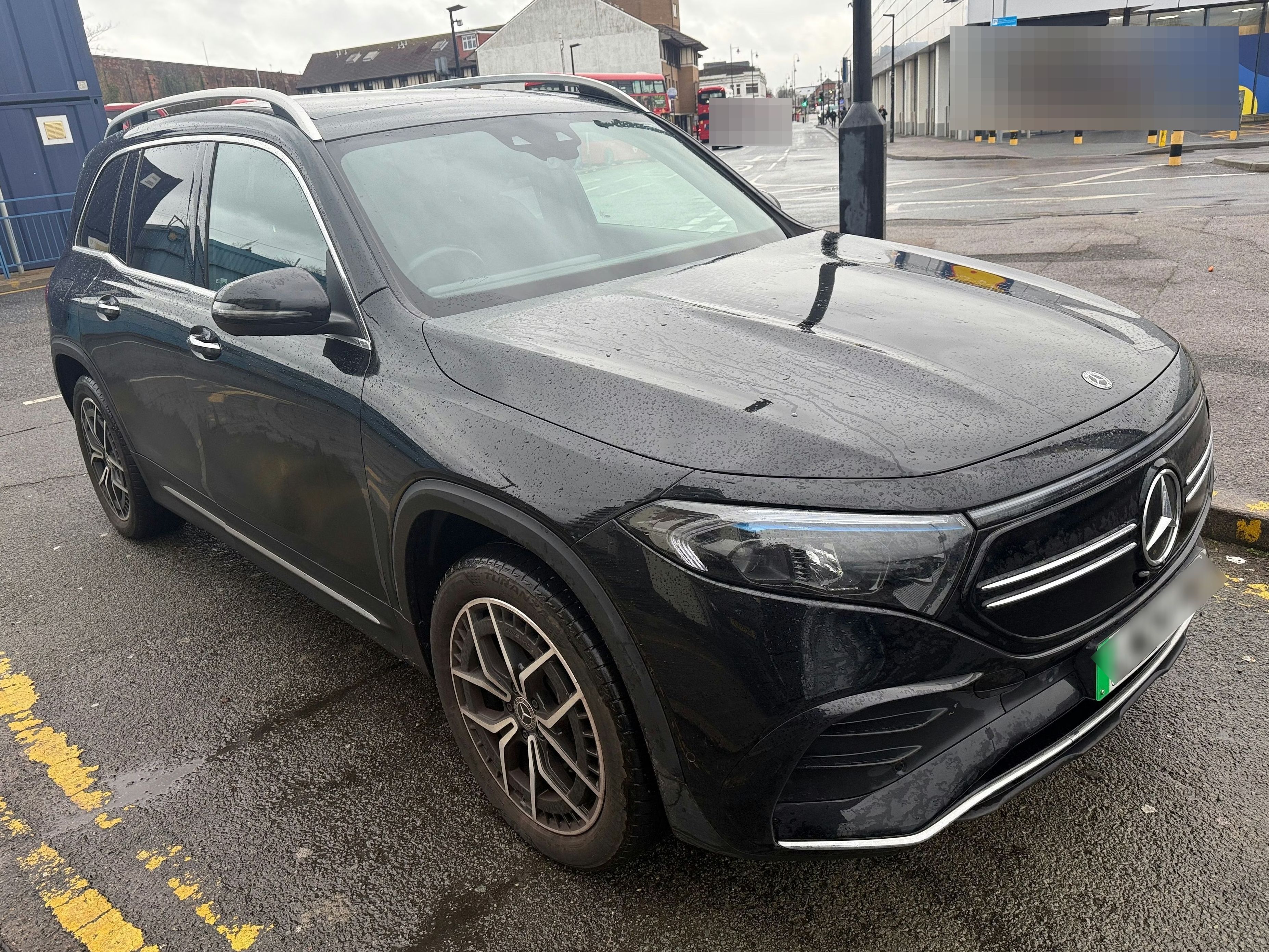 Mercedes EQB 300 AMG LNE Premium 4MATIC