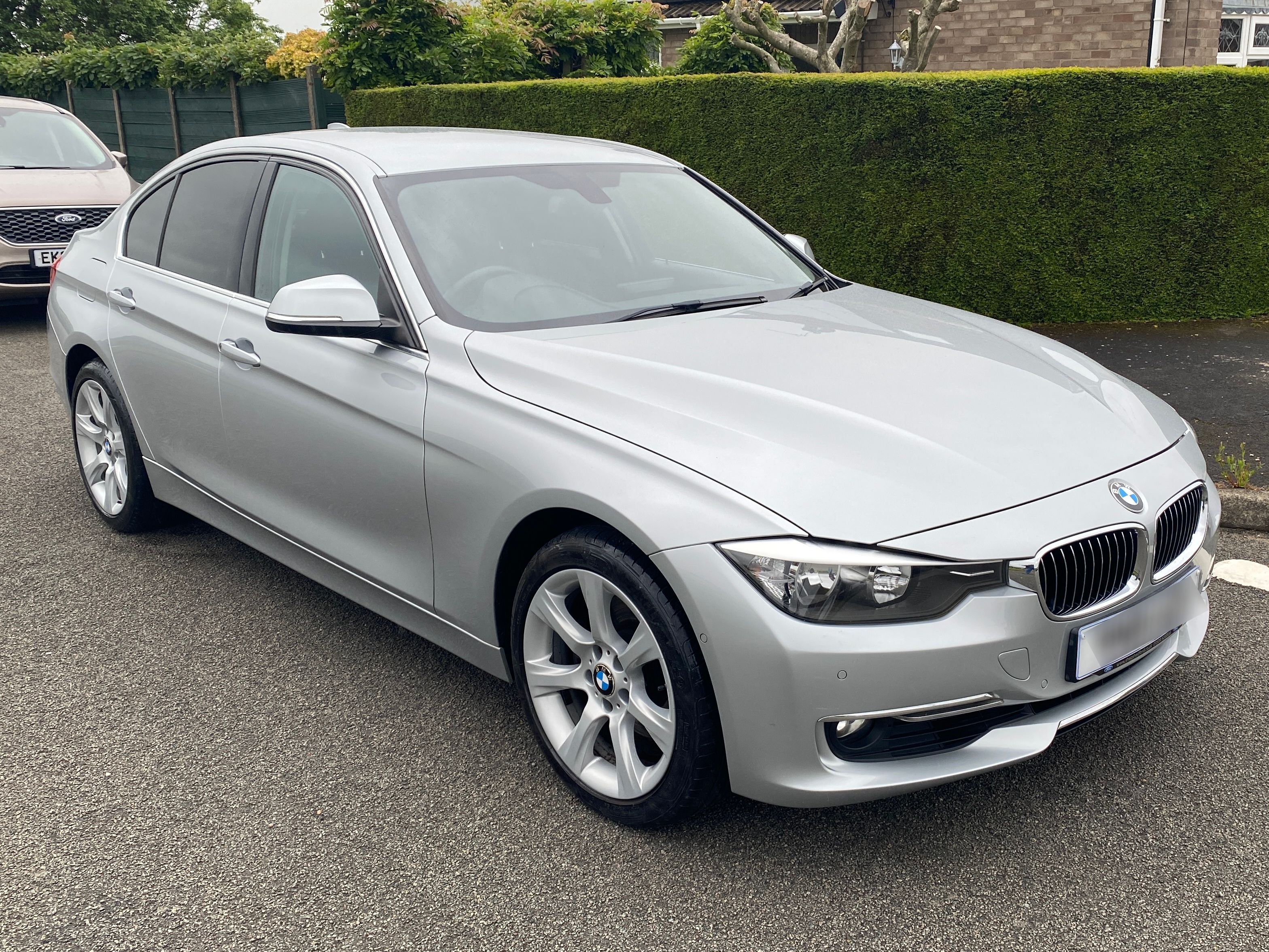 BMW 330D xDrive Luxury Auto