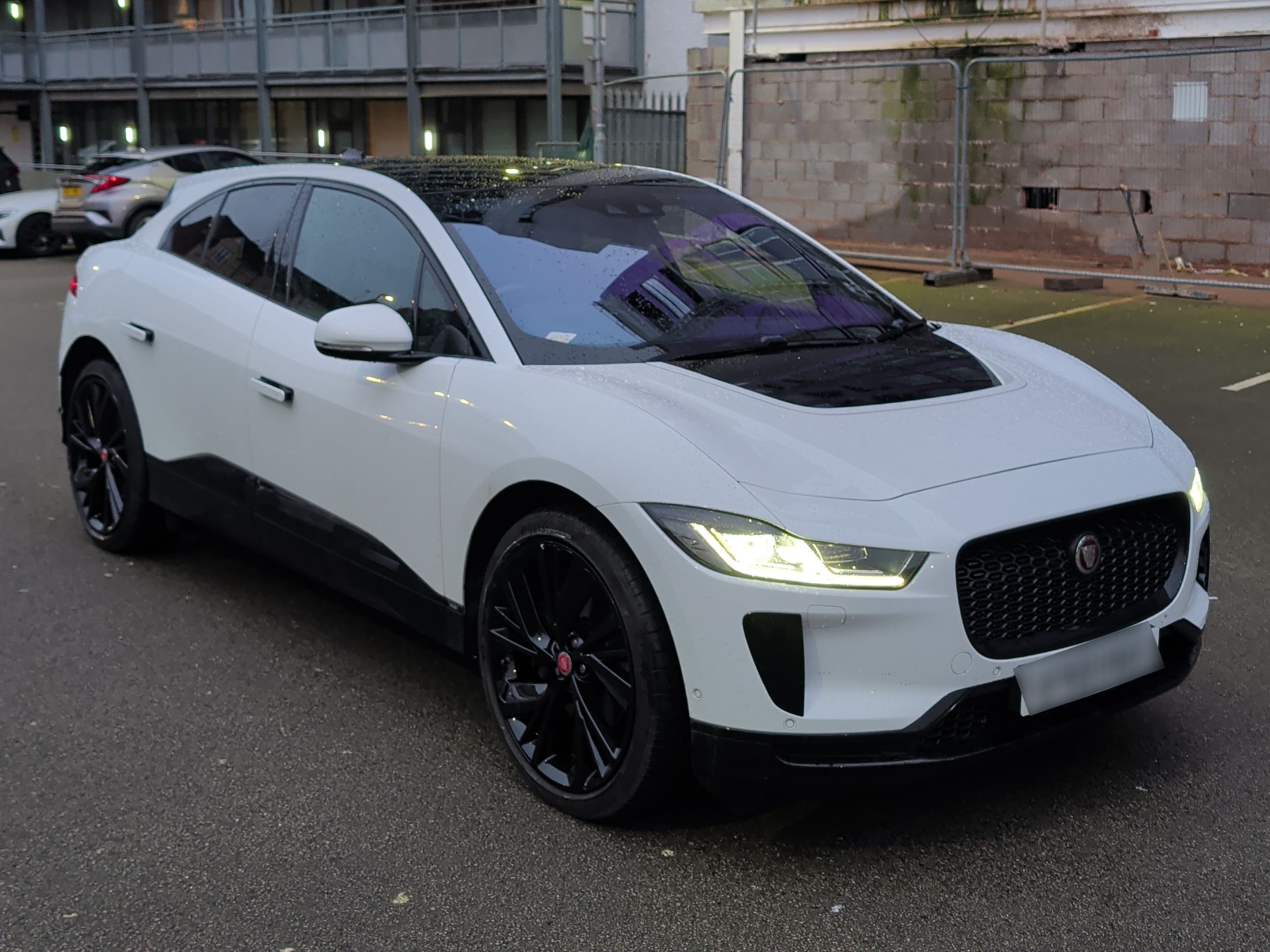 Jaguar I-PACE