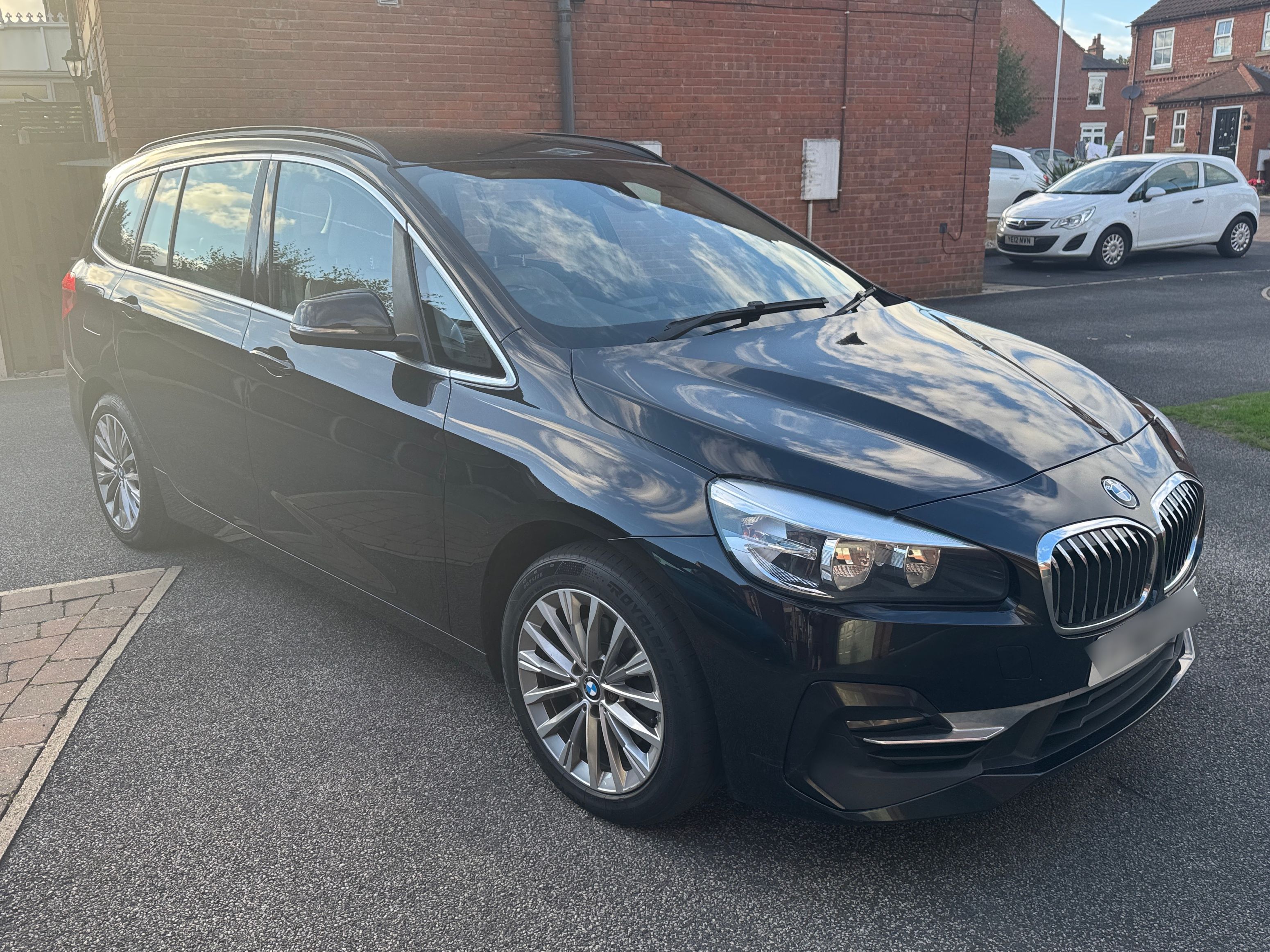 BMW 218i Luxury
