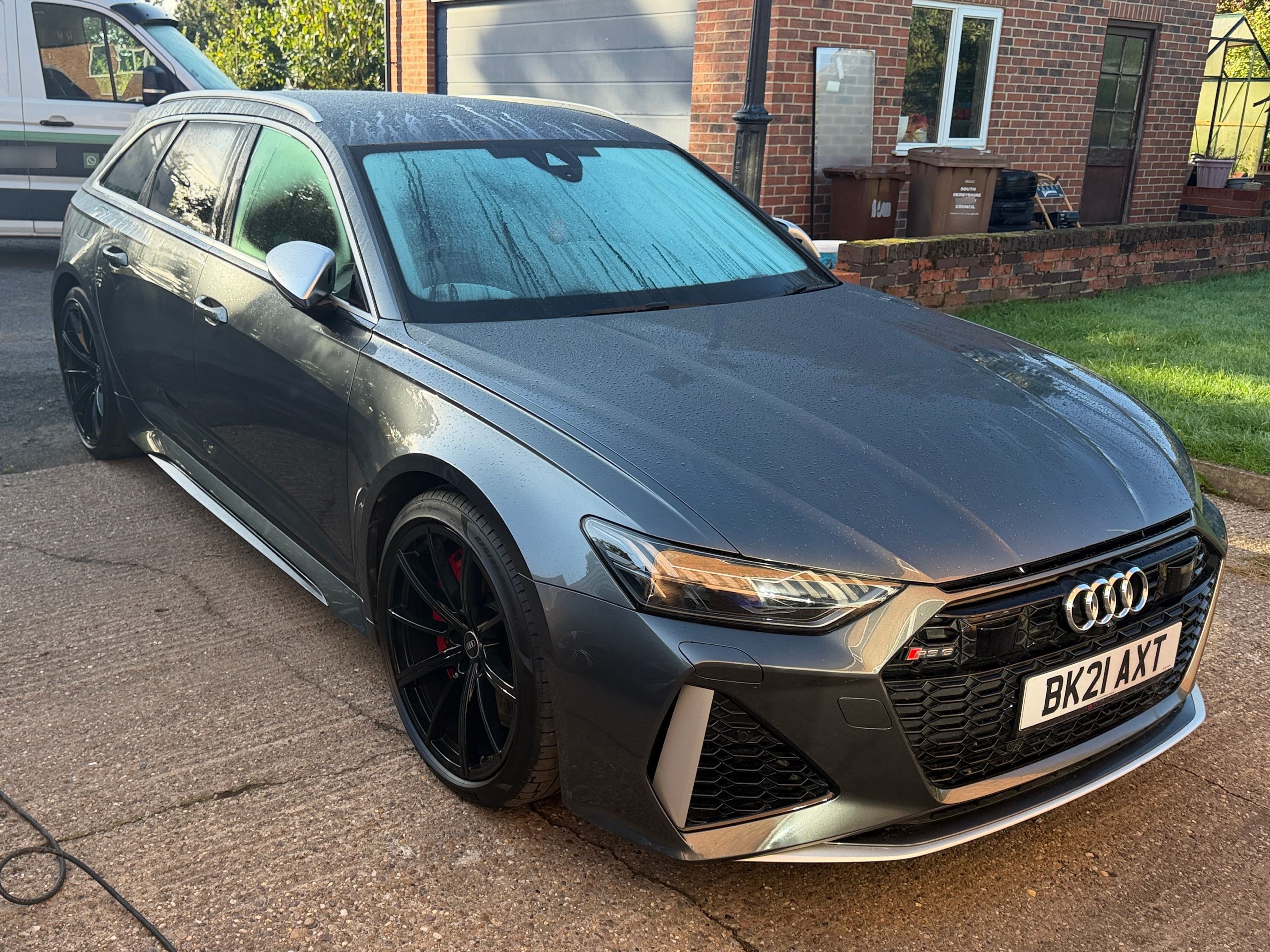 Audi RS 6 TFSI MHEV Quattro Auto