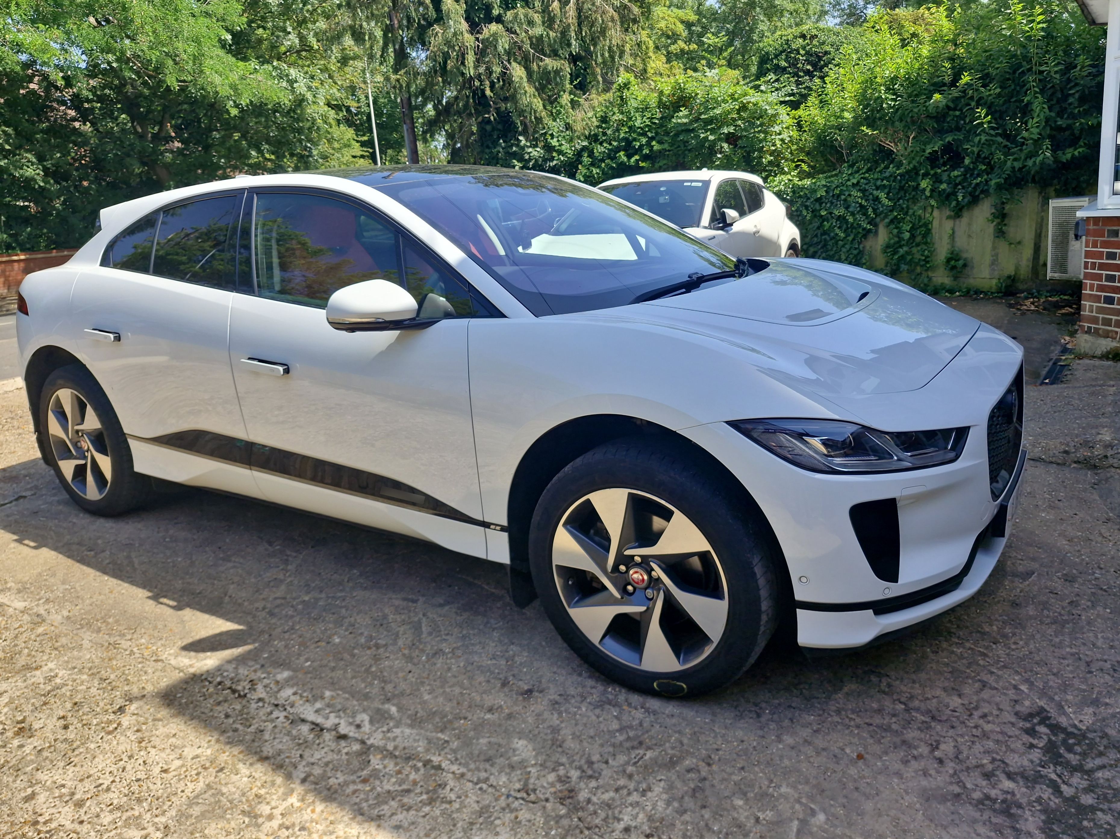 Jaguar I-PACE