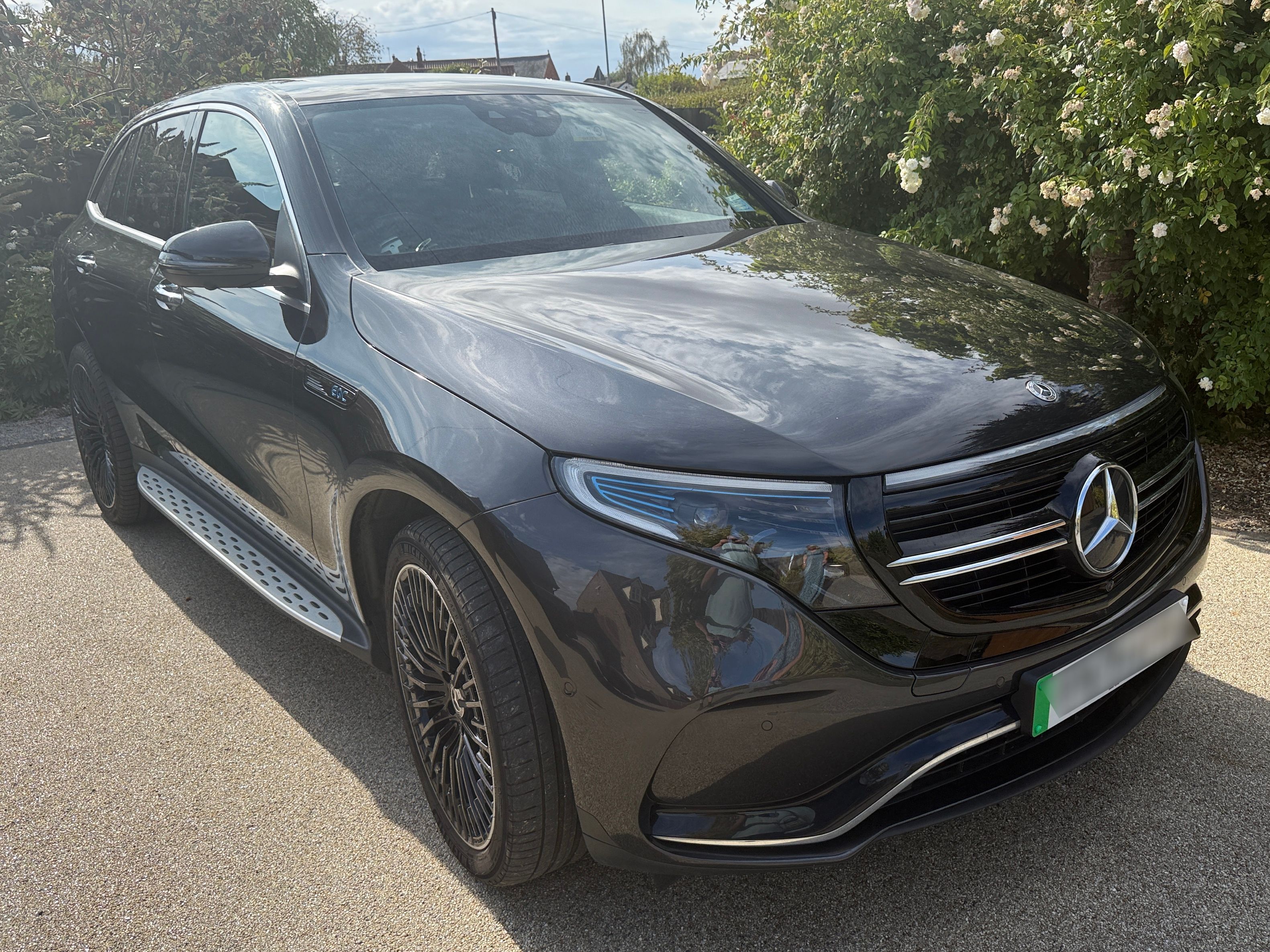 Mercedes EQC 400 AMG Line Premium + 4M