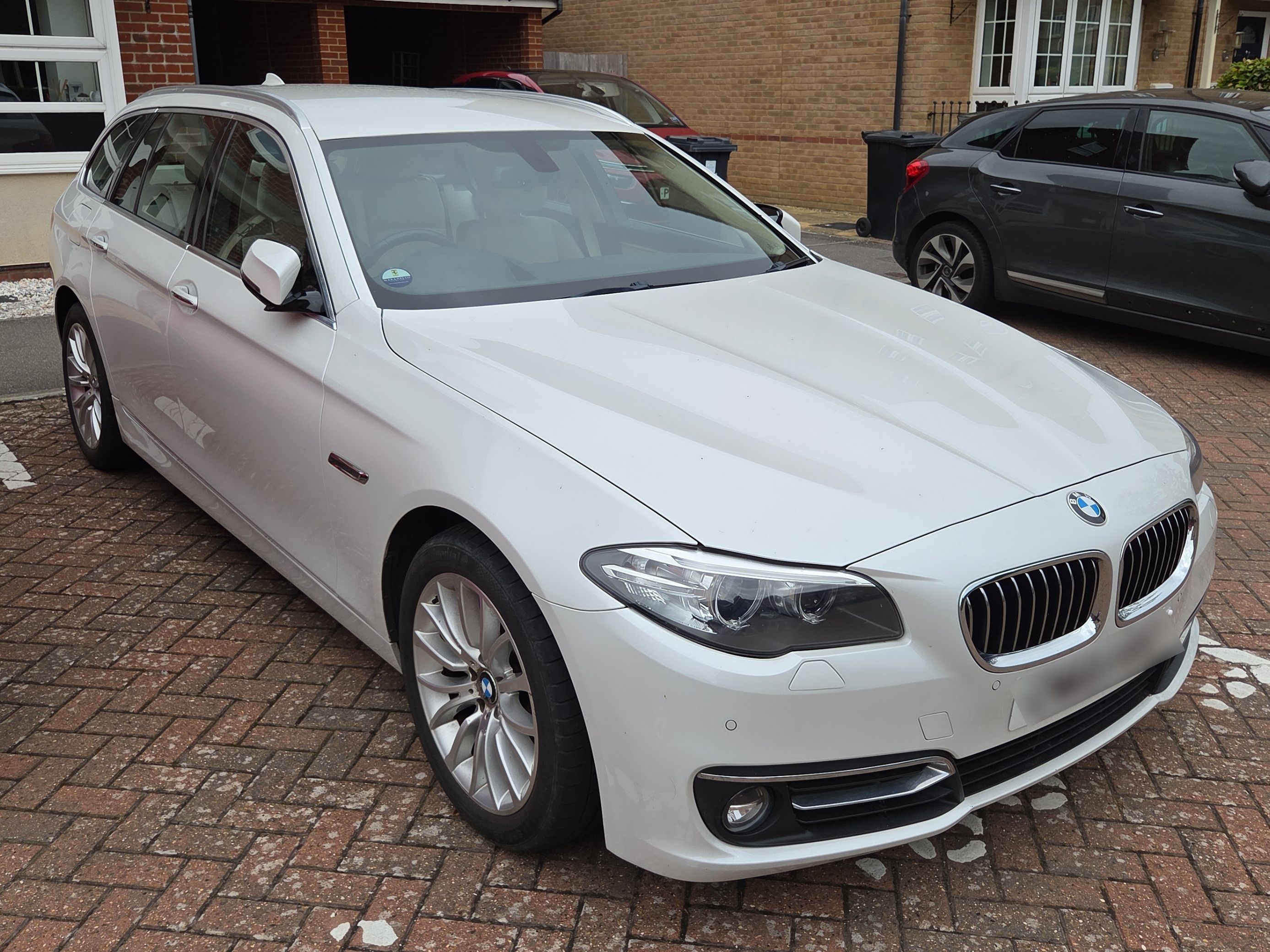 BMW 520d Luxury Auto
