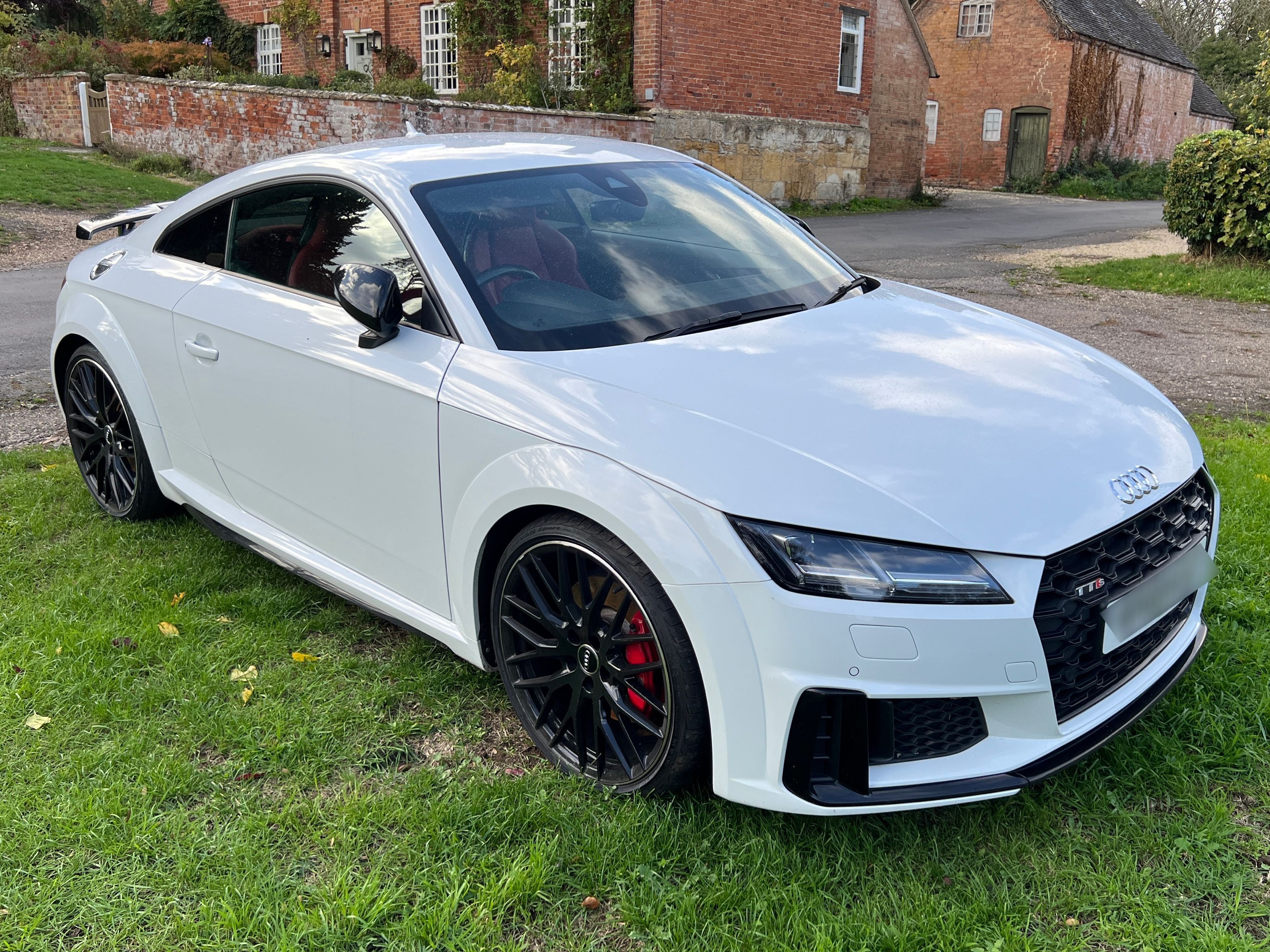 Audi TTS