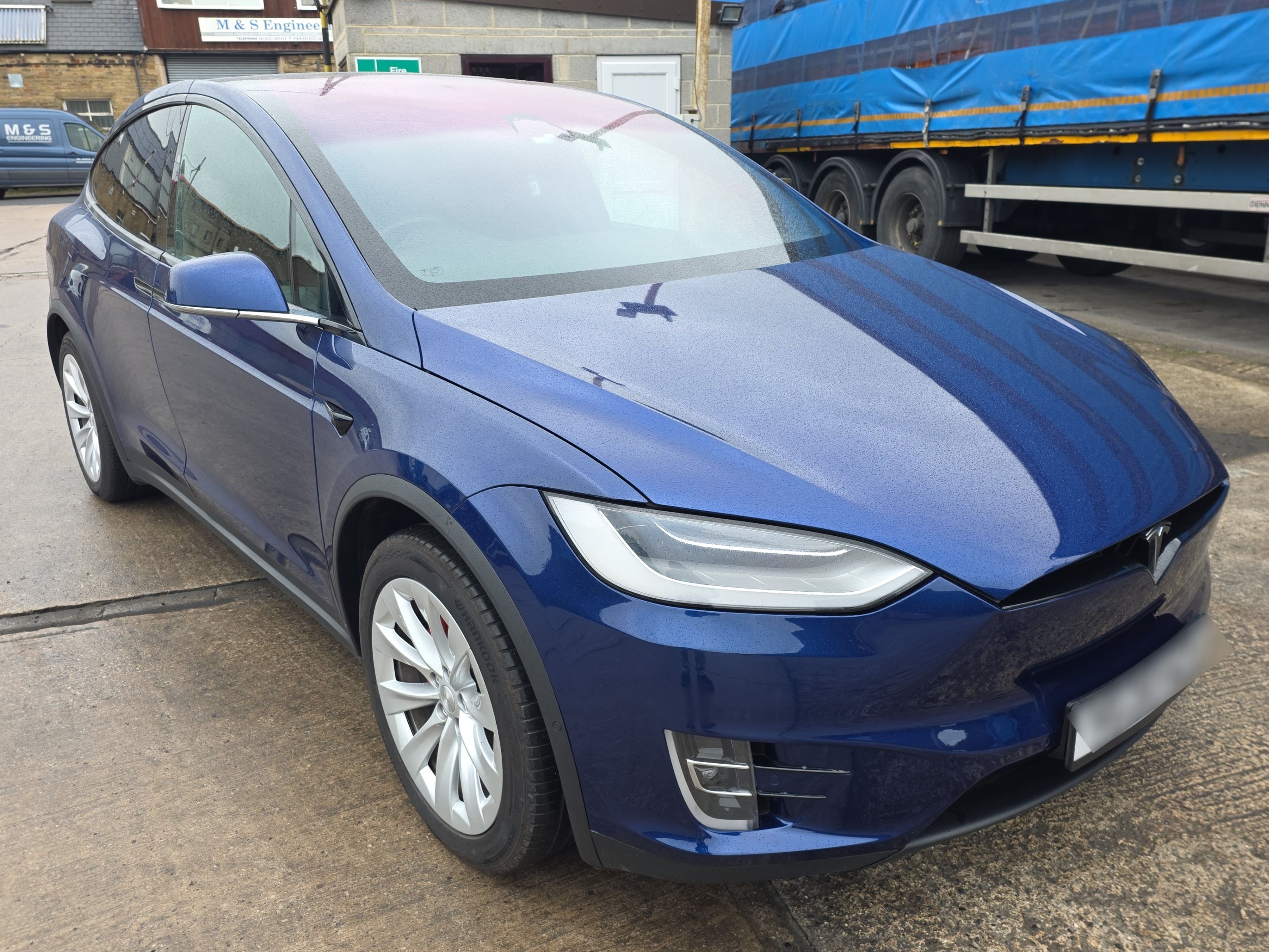 Tesla Model X